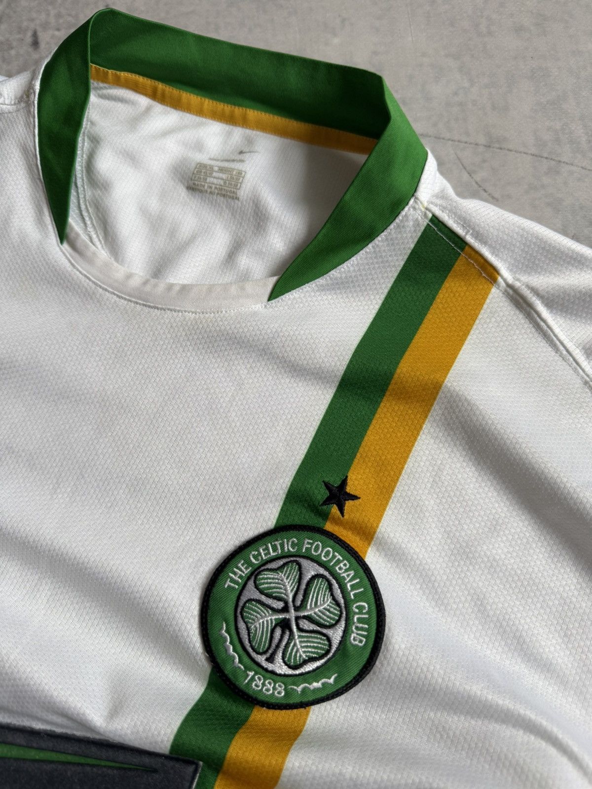 Nike Vintage Nike Celtic football jersey Size US XL / EU 56 / 4 - 6 Thumbnail