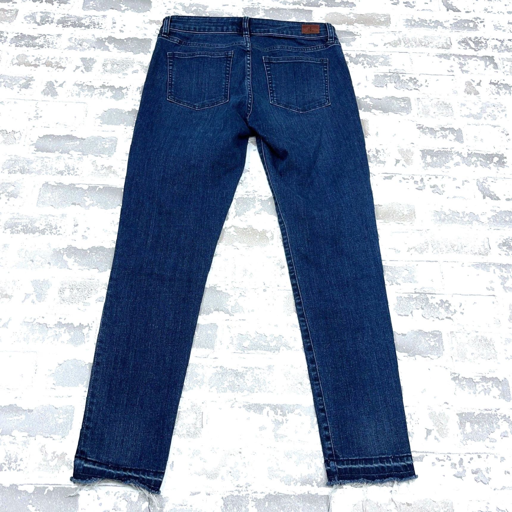 Ralph Lauren Lauren Ralph Lauren Jeans Women 2 Skinny Fir Dark Wash Embroidered Ladies LRL - Vintage? No (adjust within rules) Size 26" / US 2 / IT 38 - 3 Thumbnail