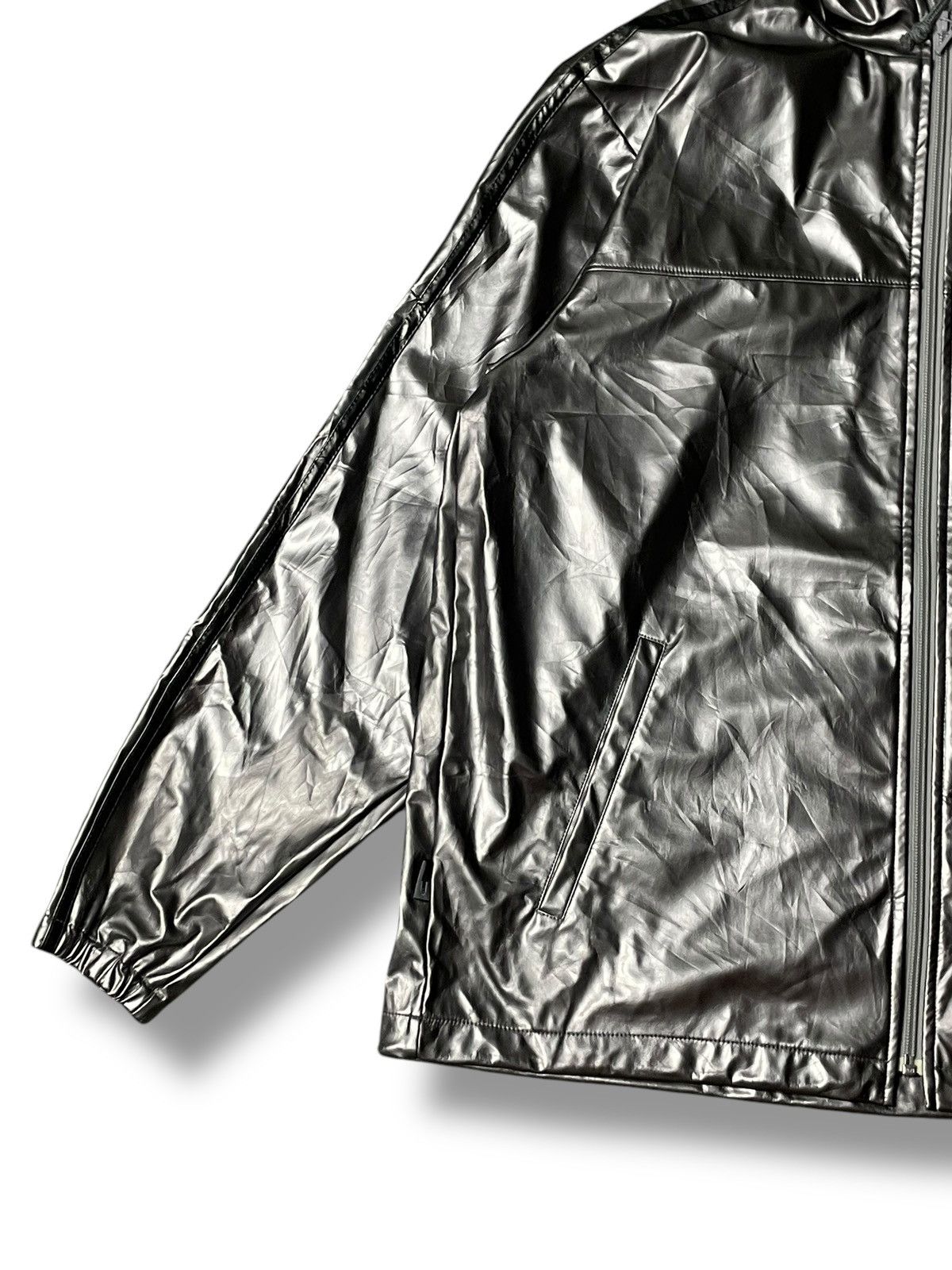 Adidas × Designer × Vintage Adidas Glossy Hooded Jersey Jacket (40) Size US M / EU 48-50 / 2 - 6 Thumbnail
