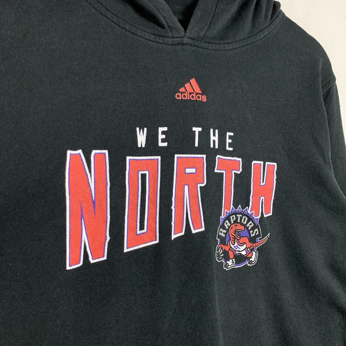 Adidas × Vintage Vintage Adidas Raptors Graphic Hoodie Size US L / EU 52-54 / 3 - 8 Thumbnail
