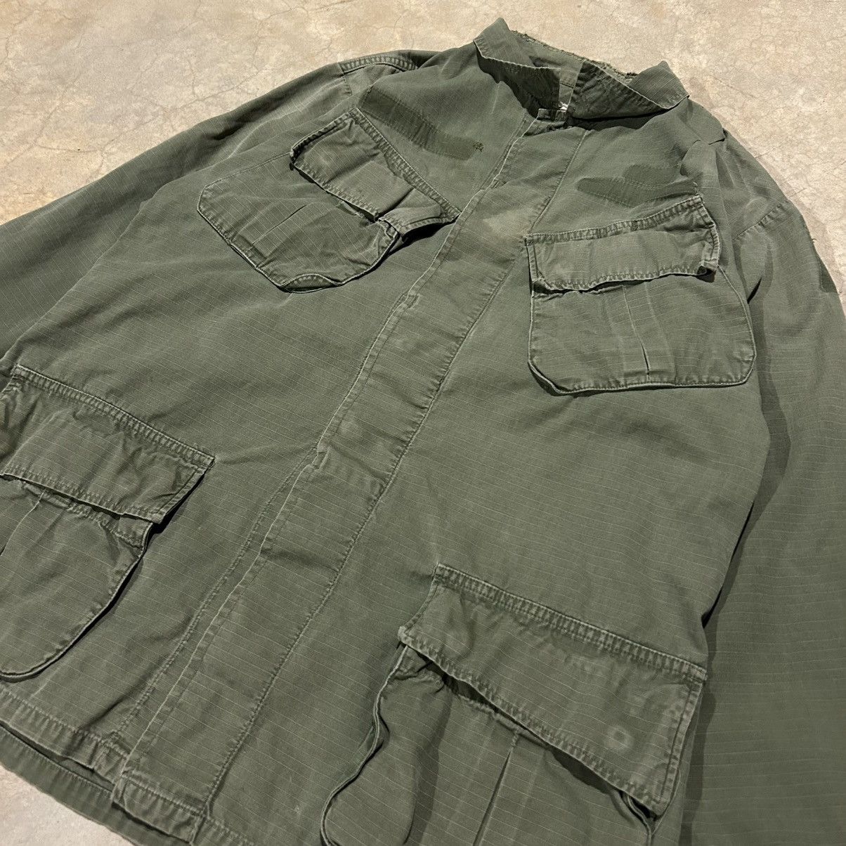 Vintage Vintage OG-107 Vietnam War Ripstop Poplin Slant Pocket Shirt Size US M / EU 48-50 / 2 - 3 Thumbnail