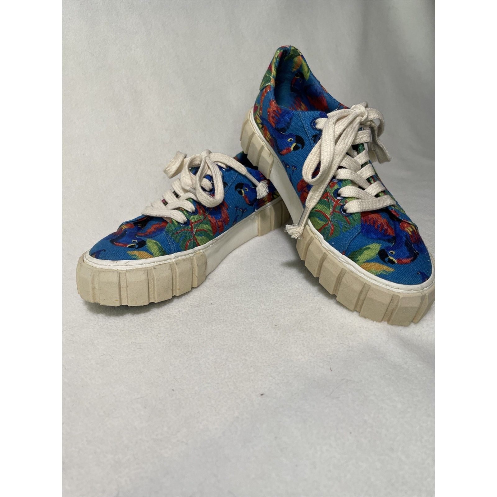 Farm Rio FARM RIO Sneakers Macaw US Men’s 7 Women’s Sz 8.5-9 EU 38 ...