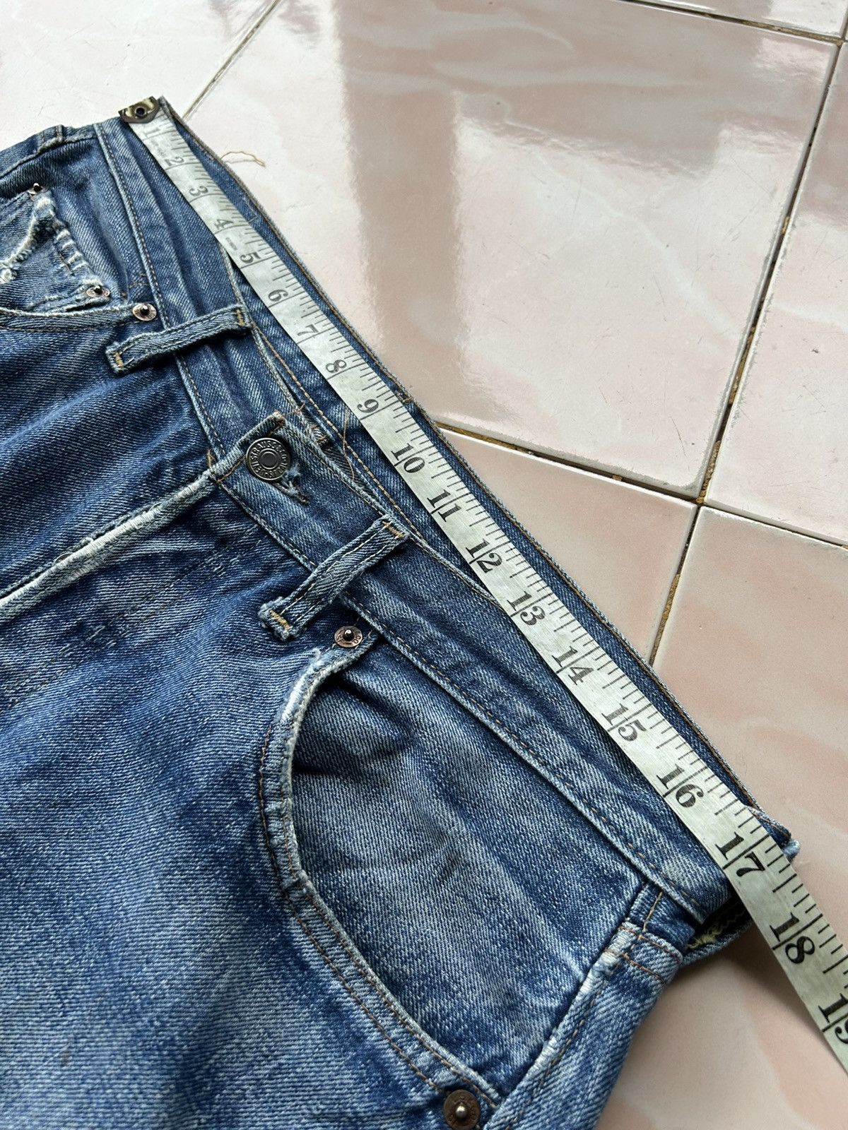 Levi's Vintage 60’s Levi’s 501 Big E #16 Selvedge Jean Size US 34 / EU 50 - 11 Thumbnail