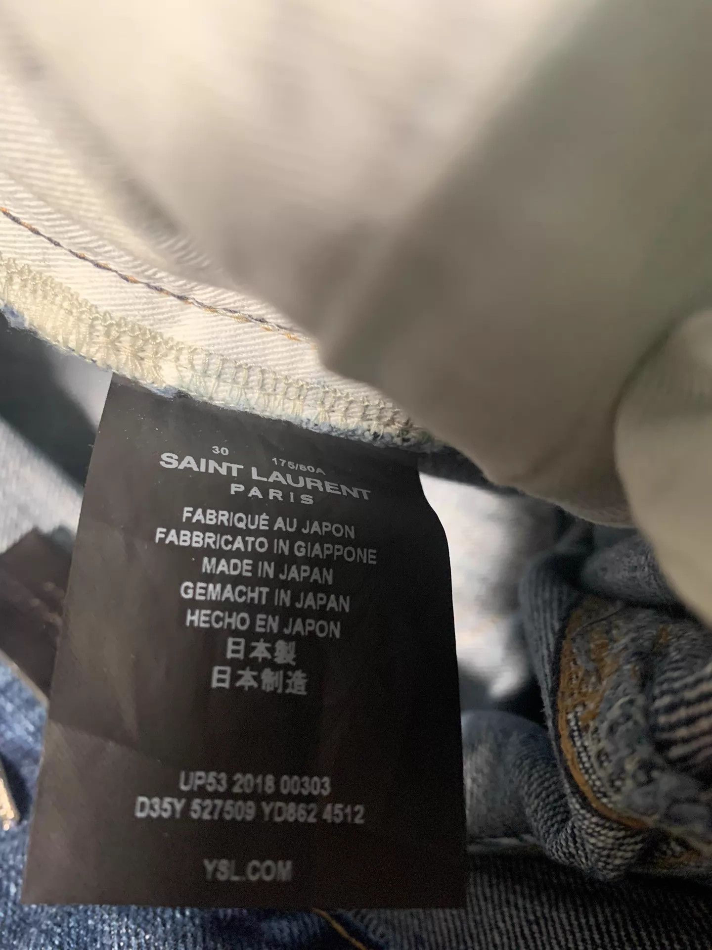 Saint Laurent Paris Saint Laurent d02 Ripped Jeans W29/W30 Size US 30 / EU 46 - 9 Thumbnail