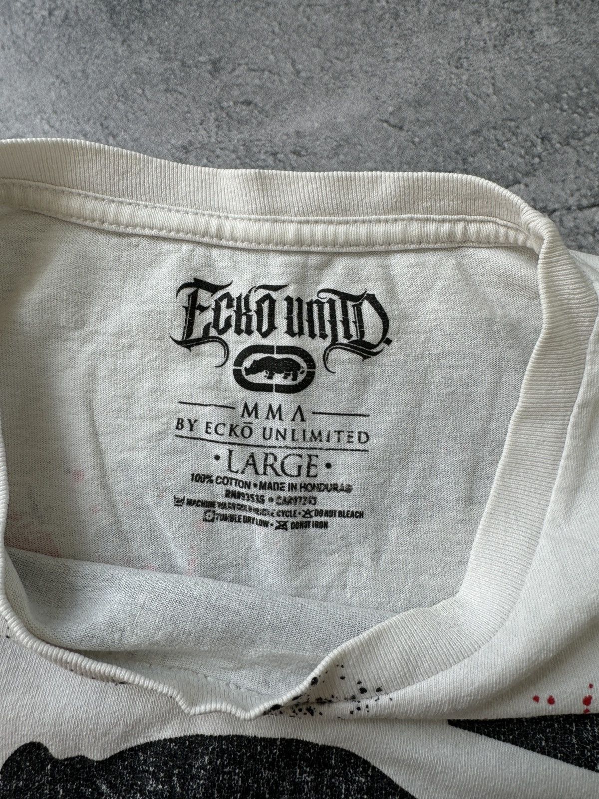 Ecko Unltd. Vintage Ecko Unlimited Big Logo White T-Shirt size L Size US L / EU 52-54 / 3 - 9 Thumbnail