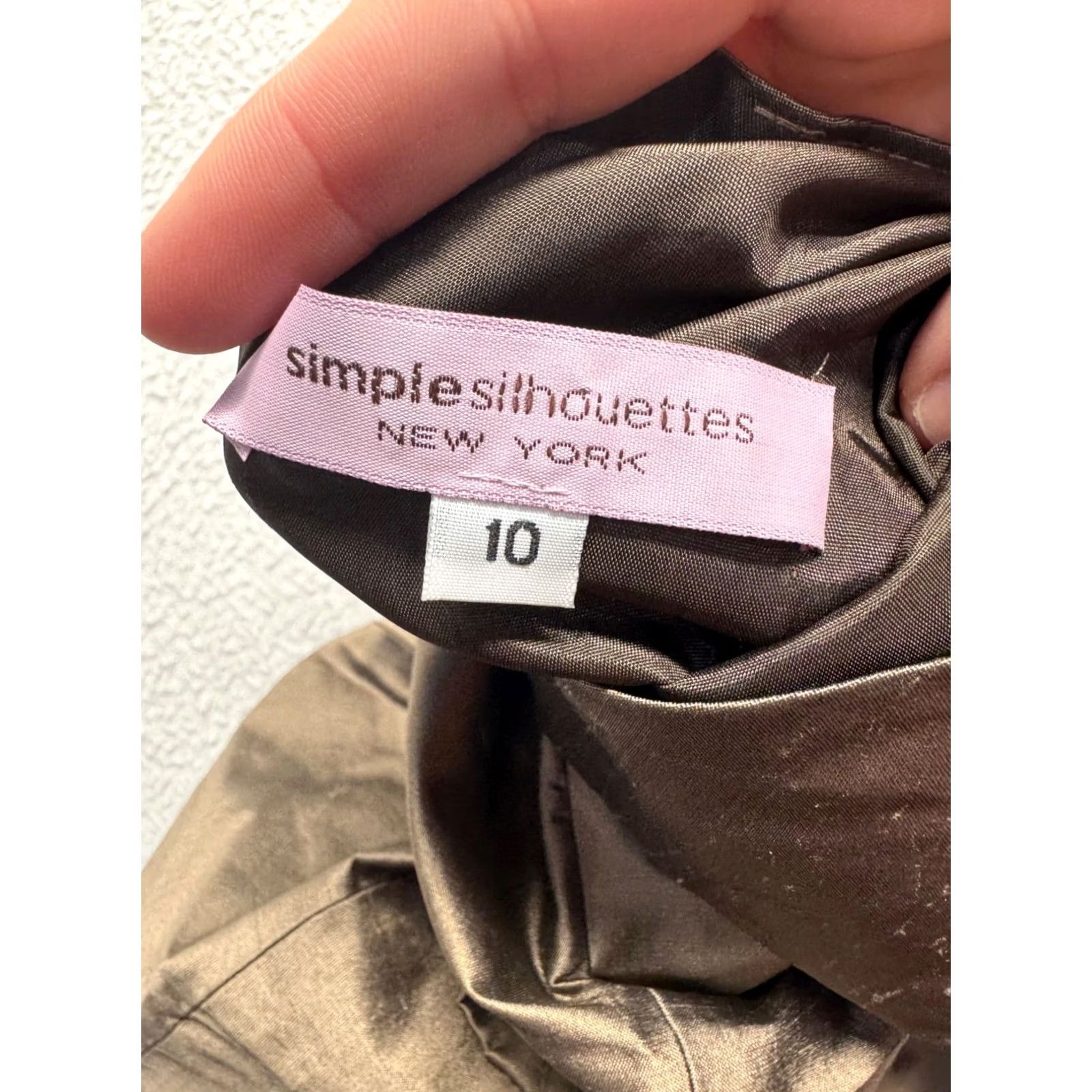 Silhouette Simple Silhouettes Dress Sleeveless V-Neck A-Line Brown 100% Silk Knee Length Sz 10 Unisex Adults Size L / US 10 / IT 46 - 5 Thumbnail