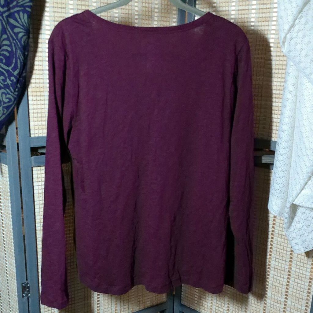 St. Johns Bay St. John's Bay Merlot Long Sleeve Henley Tee Size L / US 10 / IT 46 - 2 Thumbnail