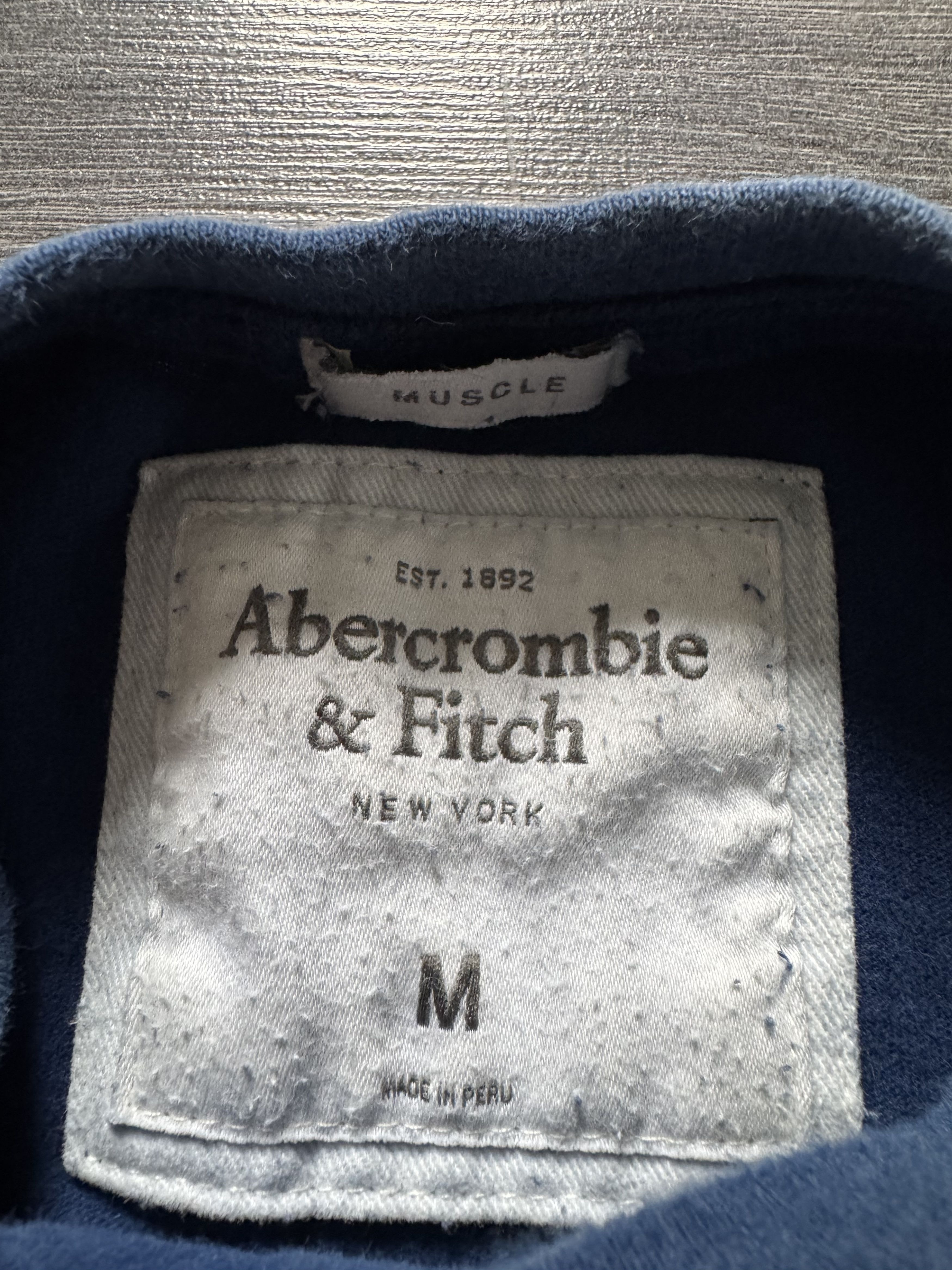 Abercrombie & Fitch Vintage Abercrombie & Fitch Distressed Muscle Tee Size US M / EU 48-50 / 2 - 5 Thumbnail