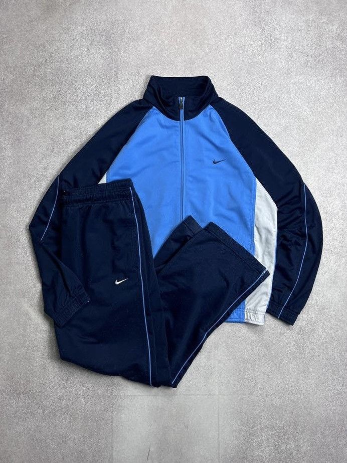 Vintage Nike Retro Swoosh Nylon Tracksuit Y2K M