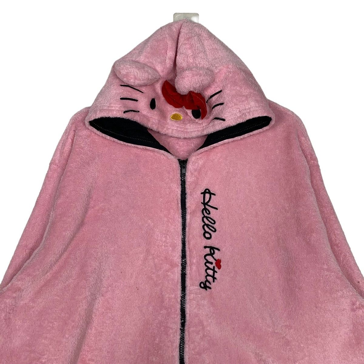 Japanese Brand HELLO KITTY EMBROIDERY LOGO PINK FLEECE HODDIES #0095-C6 Size US XXL / EU 58 / 5 - 3 Thumbnail