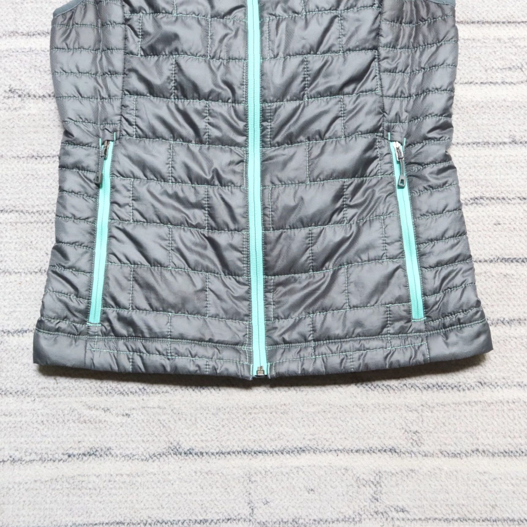 Patagonia Patagonia Nano Puff Vest Womens XS Grey Quilted 84247 Nan o Puff Vest Women XS Grey 90s? Size XS / US 0-2 / IT 36-38 - 3 Thumbnail