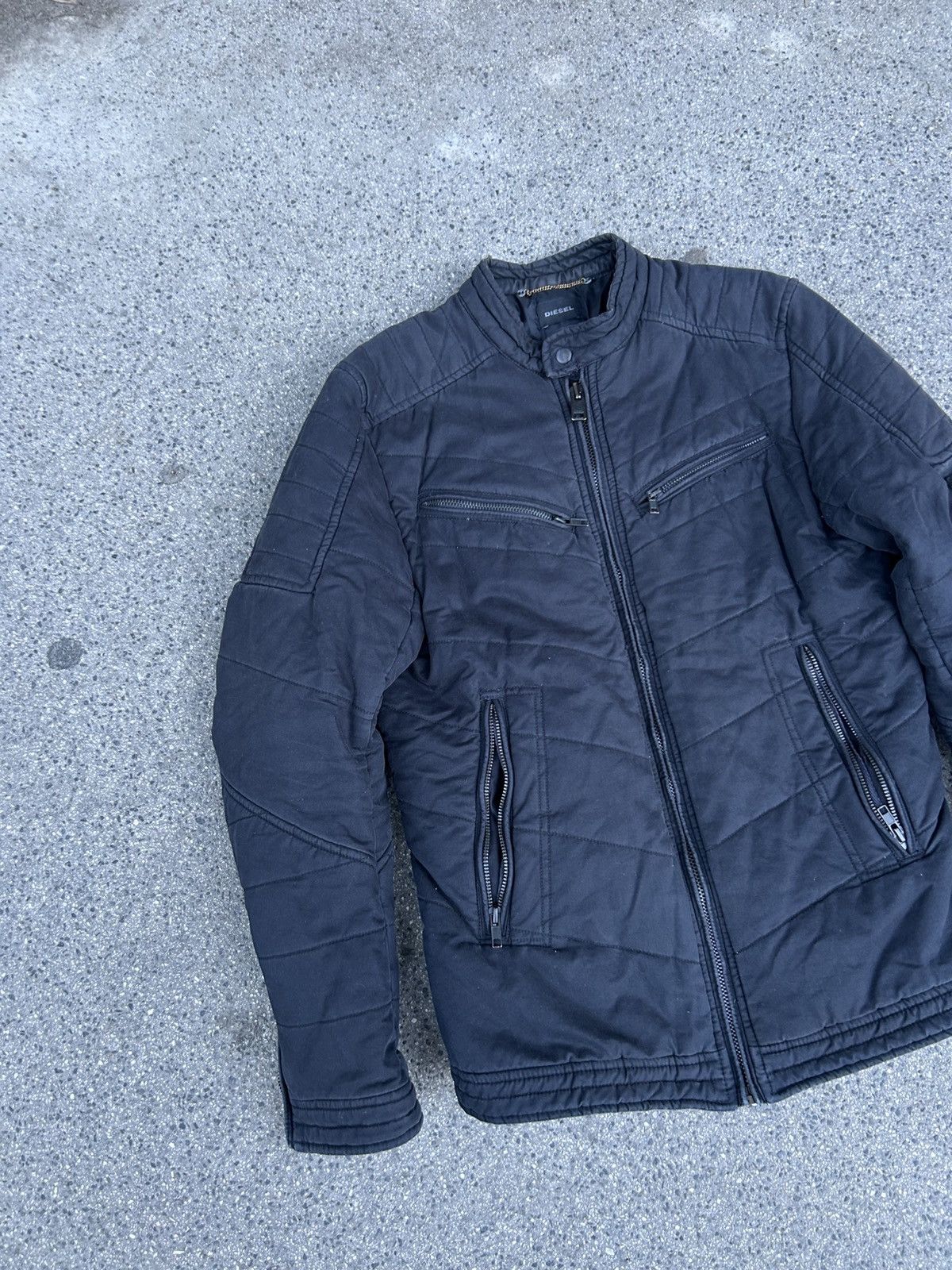 Diesel Diesel Vintage black Jacket Y2K Bomber with patch Size M / US 6-8 / IT 42-44 - 2 Thumbnail