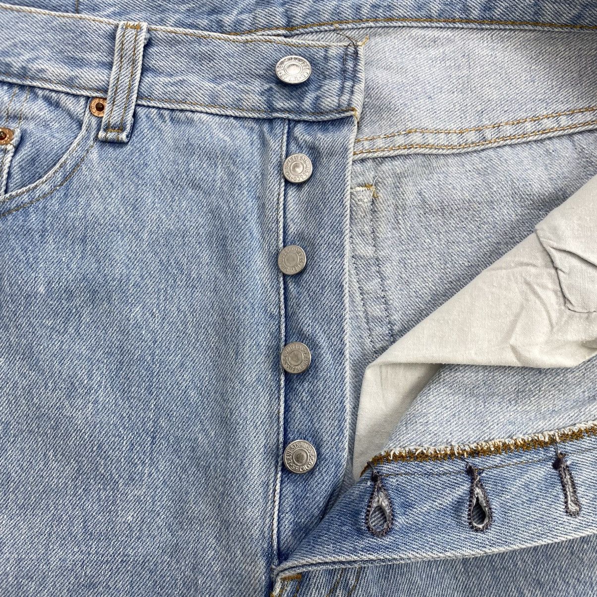 Levi's Vintage Clothing 1990s Vintage Levis 501 USA 34x36 Blue Jeans Size US 33 - 9 Thumbnail