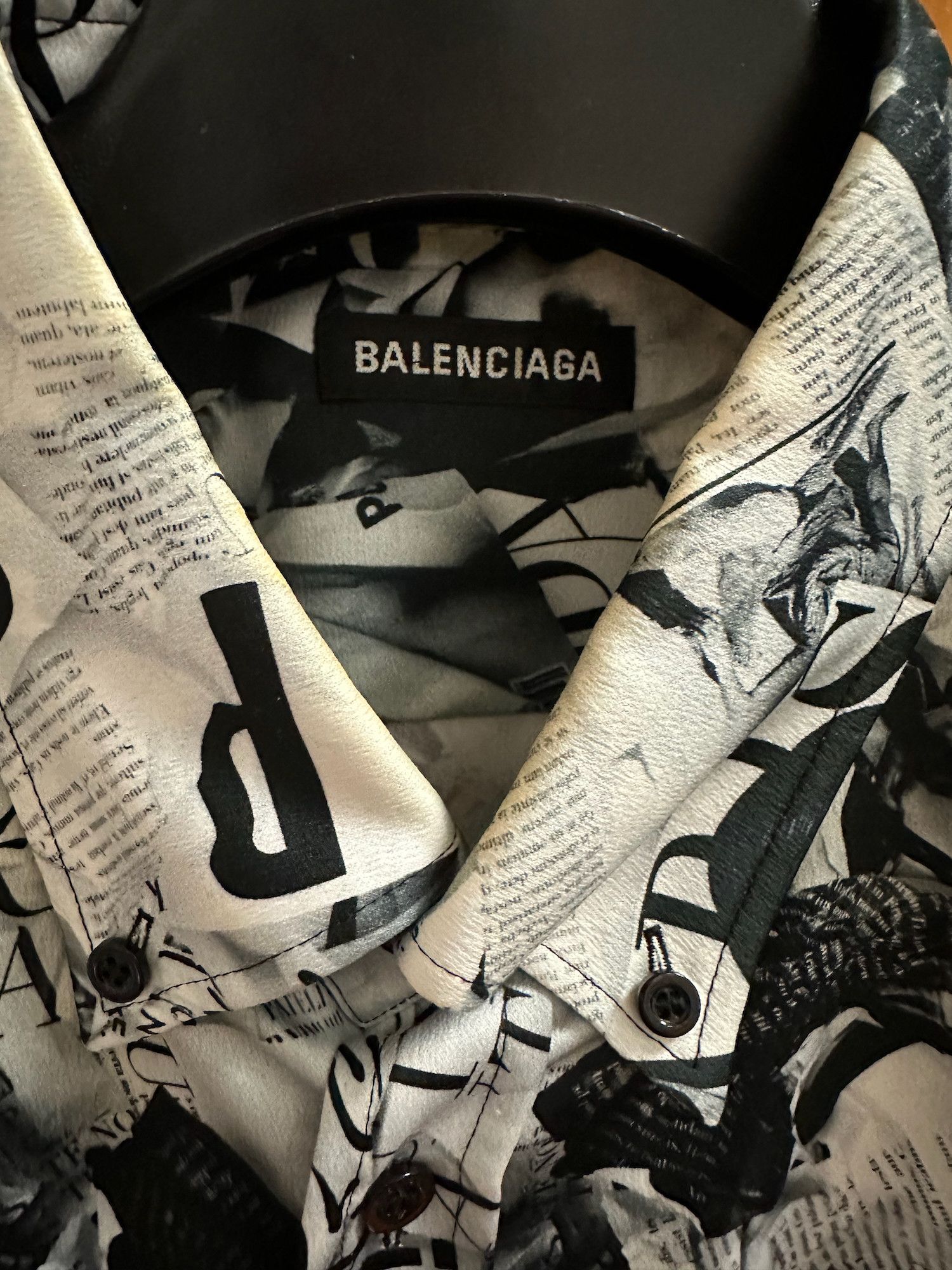Balenciaga Balenciaga Printed Short Sleeve Shirt Size US M / EU 48-50 / 2 - 3 Thumbnail
