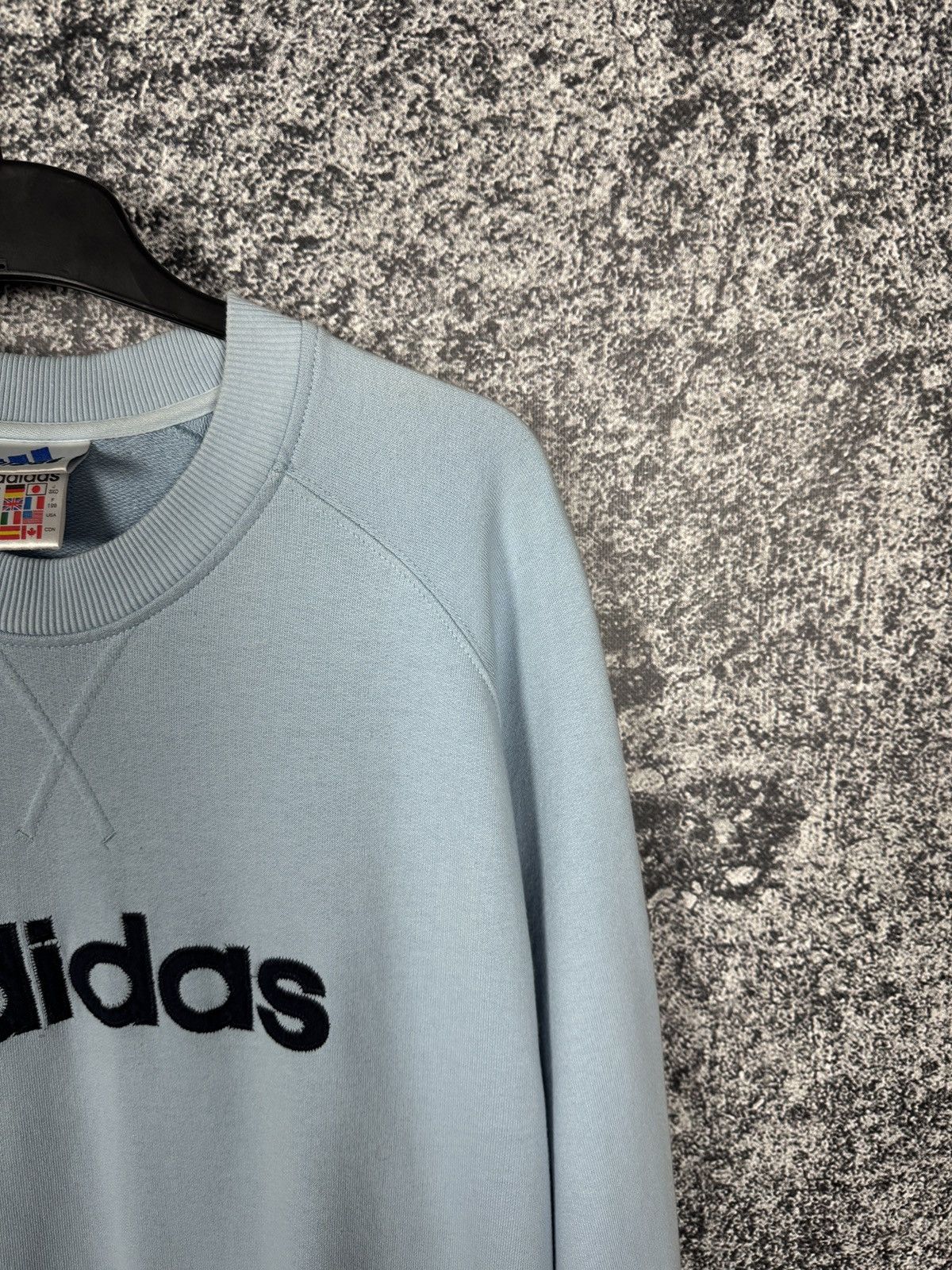 Adidas Adidas Crewneck Sweatshirt Vintage 90s Big Logo Retro Y2K XL Size US XL / EU 56 / 4 - 2 Thumbnail