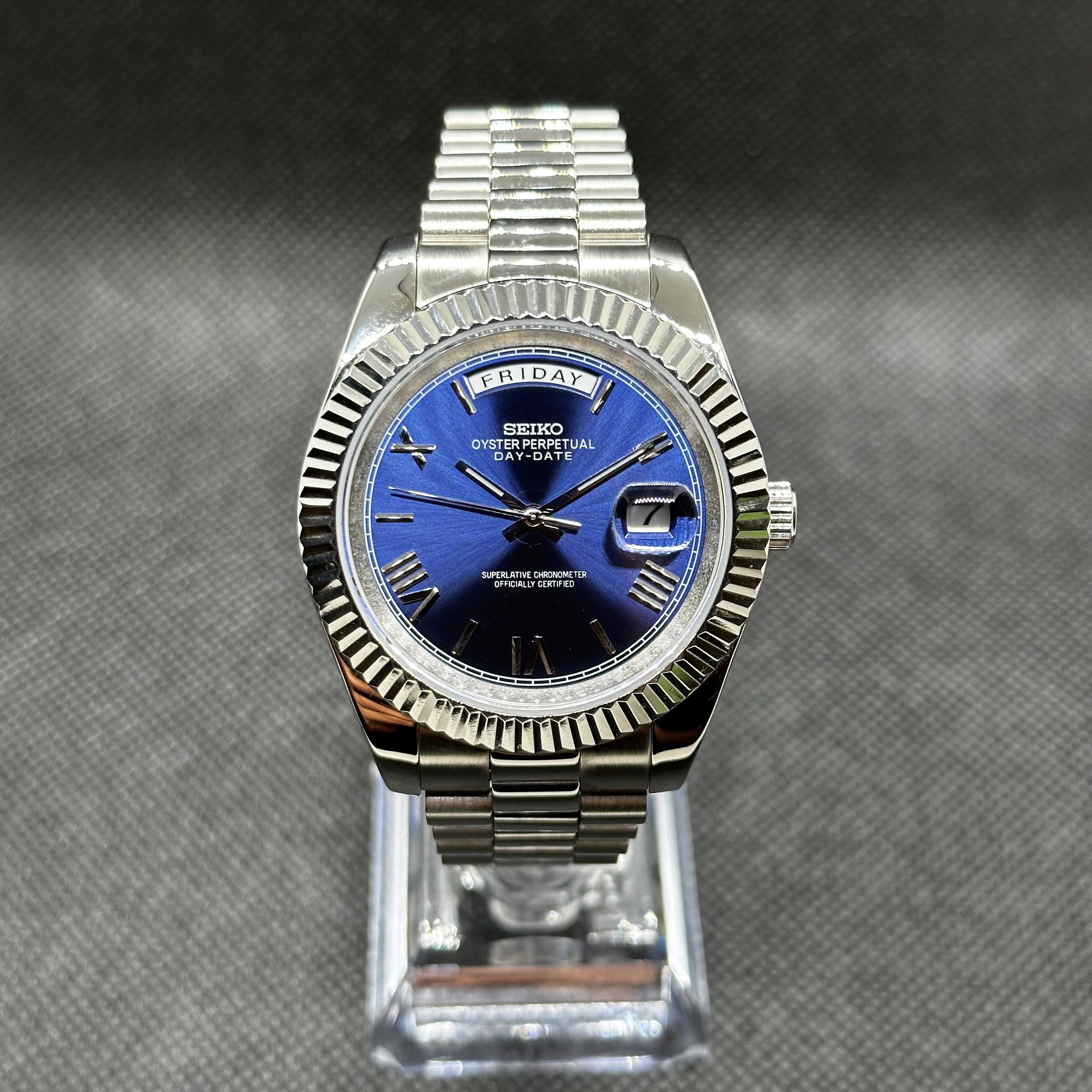CASIO COLLECTION Mod. DAY DATE - LEATHER, WHITE