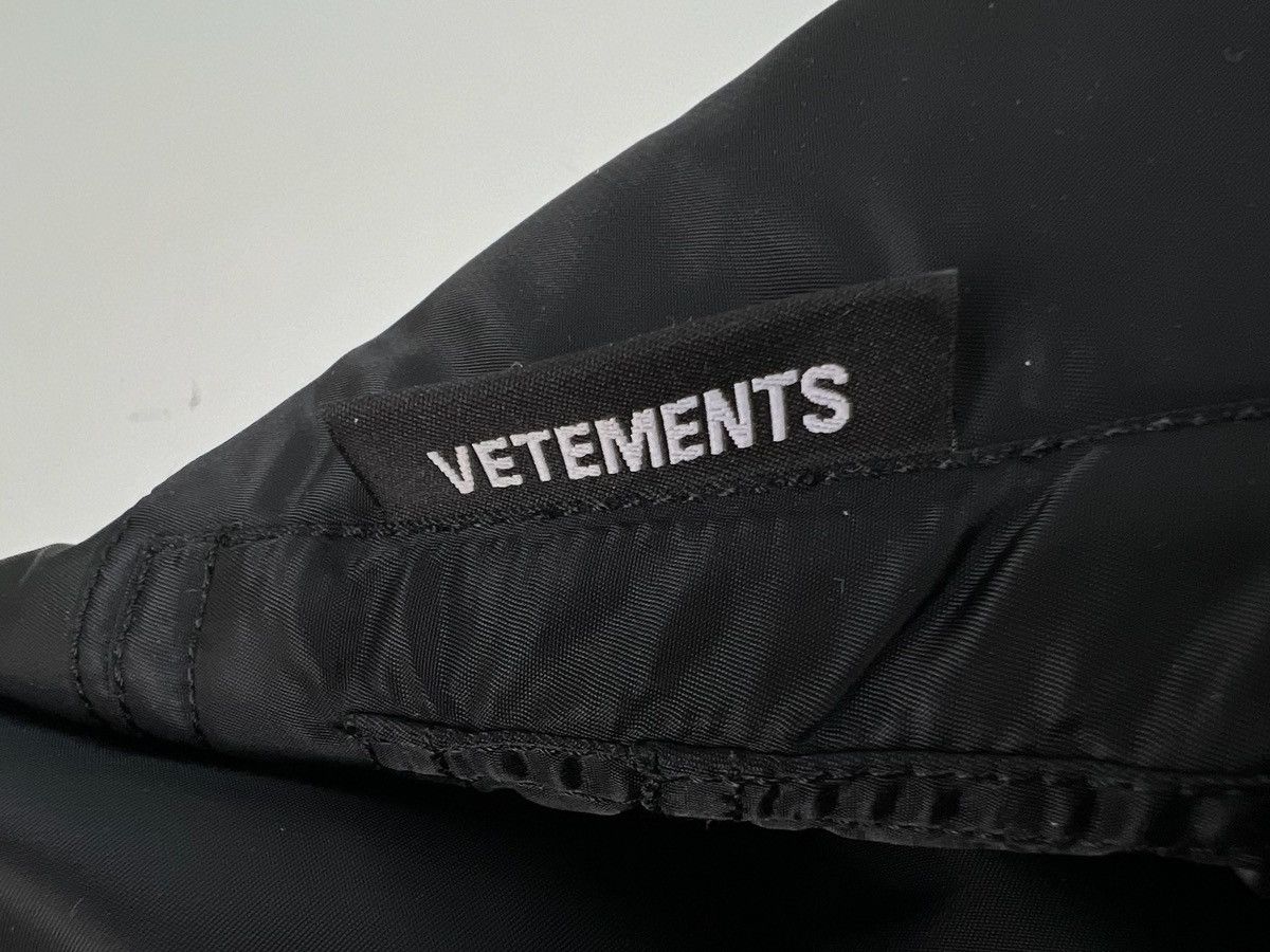 Vetements *REVERSIBLE* Vetements x Alpha Industrie Big Patch Bomber Size US XS / EU 42 / 0 - 10 Thumbnail