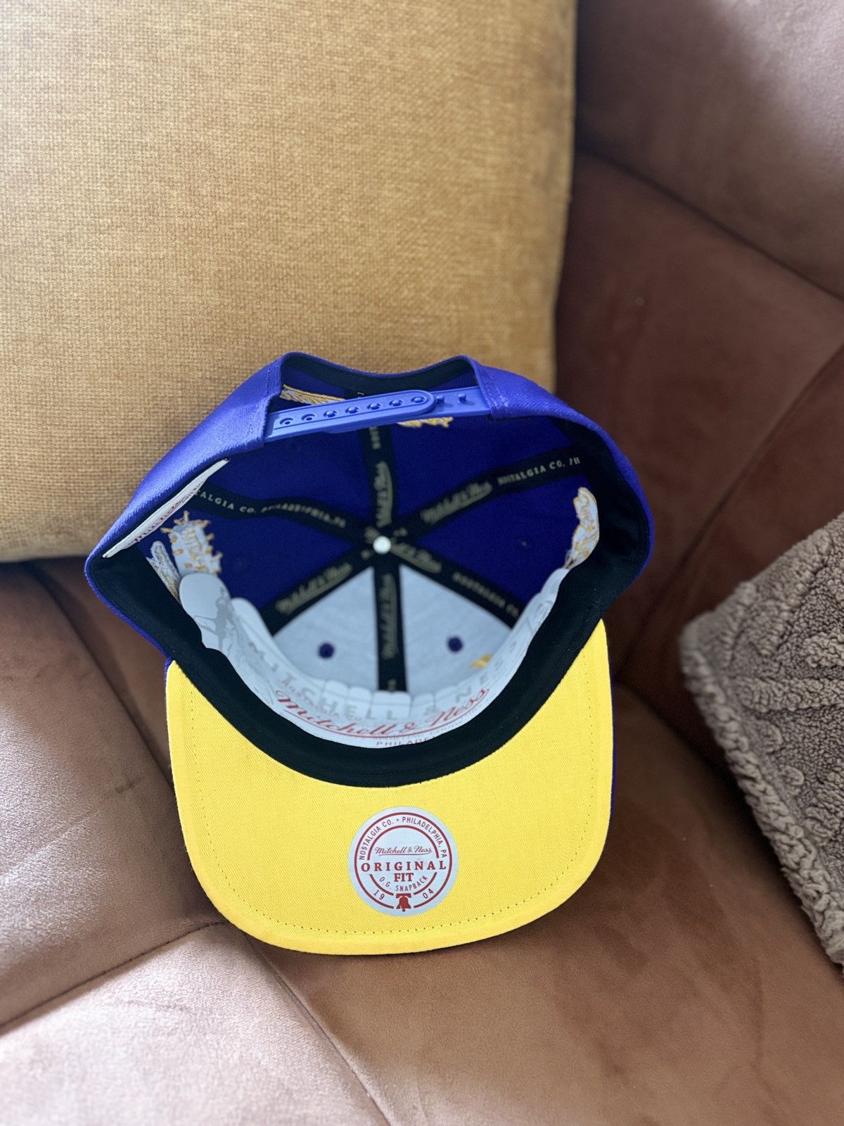 Mitchell & Ness Mitchell & Ness NBA ALL OUT Los Angeles Lakers Snapback Cap Size ONE SIZE - 6 Thumbnail