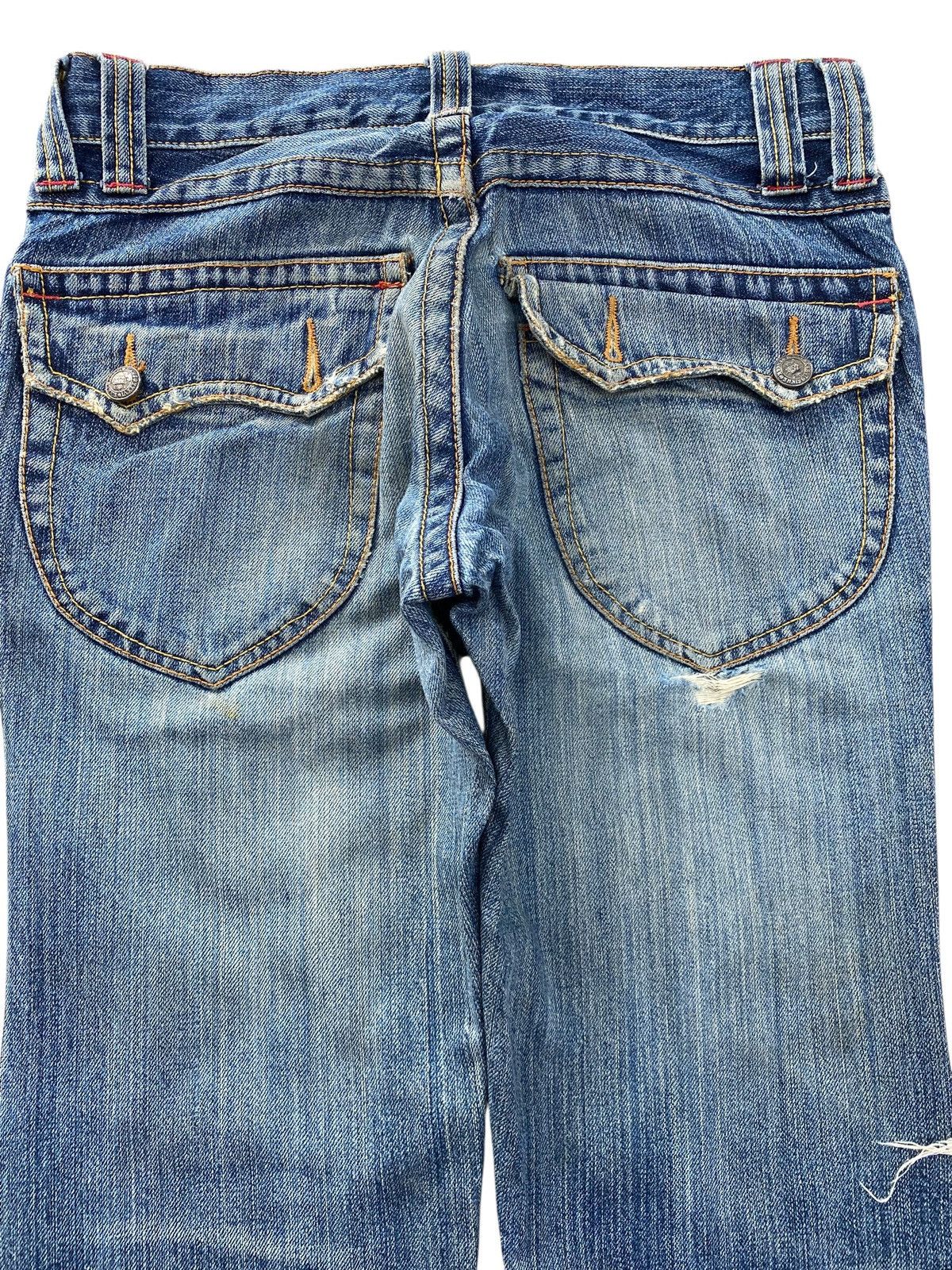 Japanese Brand Japanese Brand Faded Wash Ripped Style Twisted Leg Jeans Size US 31 - 4 Thumbnail