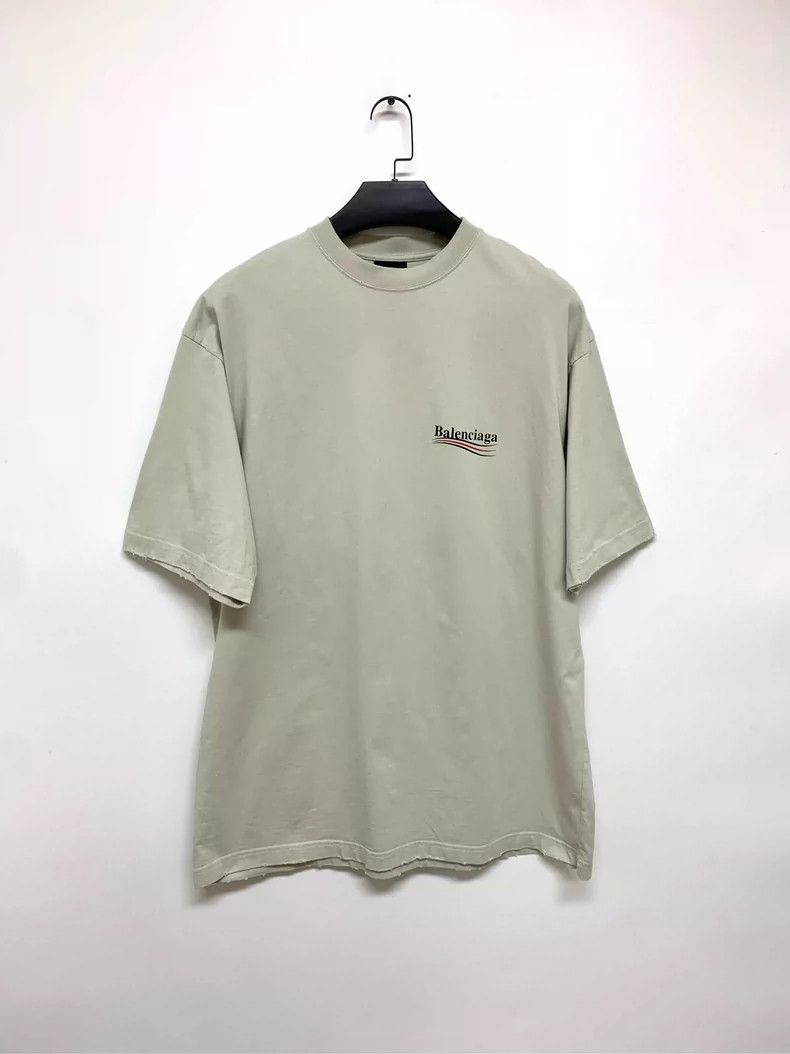 Balenciaga Balenciaga Beige short-sleeved T-shirt 2505-Nextarrow Size US M / EU 48-50 / 2 - 1 Thumbnail