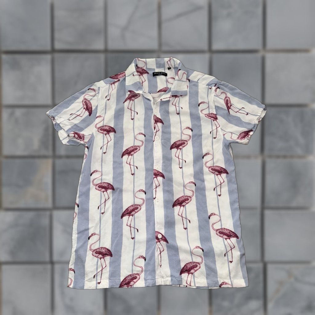 Brave Soul VINTAGE Brave Soul London Camp Shirt Short Sleeve Small Flamingo Print Blue White Pink Shirt Mens S Blue Flamingo Print 90s (if applicable) Size US S / EU 44-46 / 1 - 1 Thumbnail