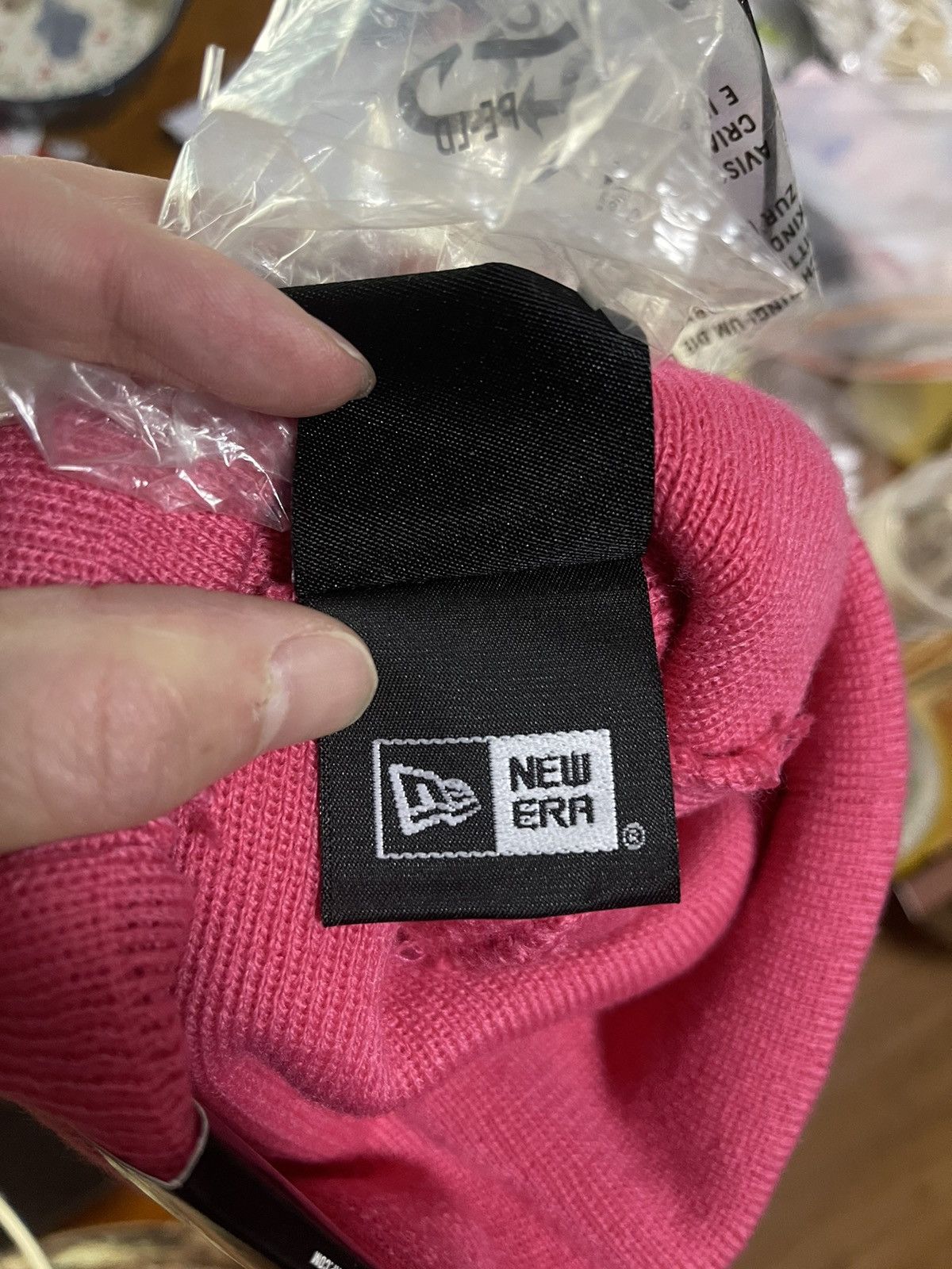 Supreme Supreme fw17 magenta pink new era box logo beanie hat Size ONE SIZE - 6 Thumbnail