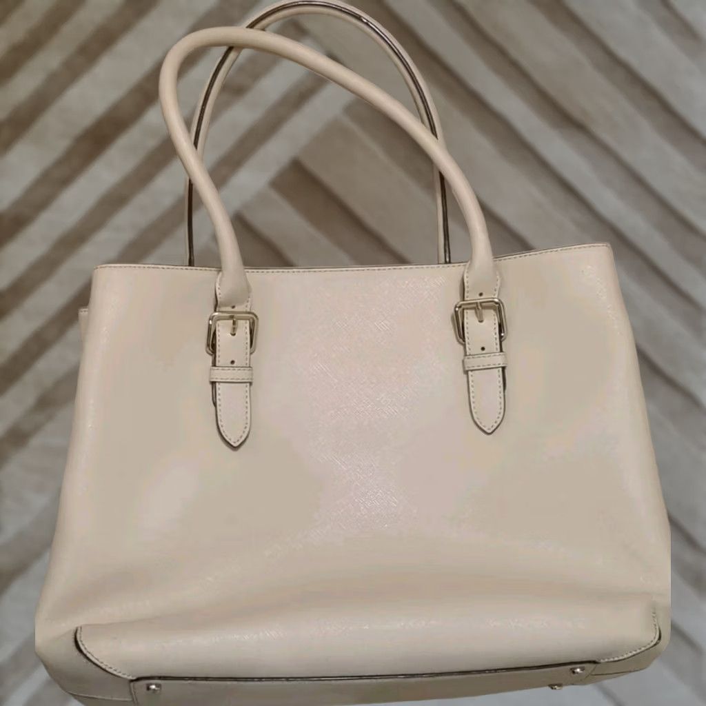 Vintage kate spade new york Cove Street Saffiano Leather Leather Tote bag Handbag Beige Large Women Size ONE SIZE - 1 Thumbnail