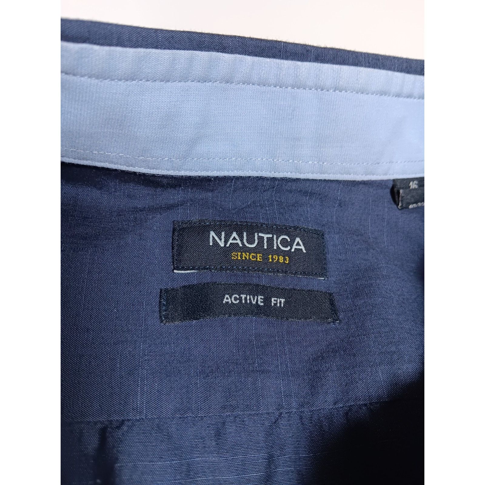 Nautica Nautica Men’s Long Sleeve Button Down Shirt Size 16 Blue Size US L / EU 52-54 / 3 - 3 Thumbnail