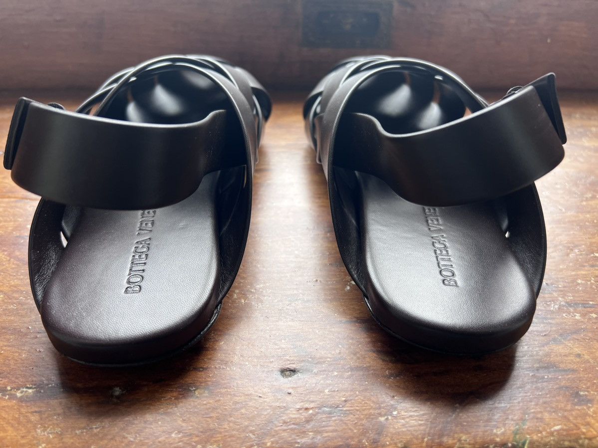Bottega Veneta NIB intrecciato leather sandals, EU43, Italy Size US 10 / EU 43 - 5 Thumbnail