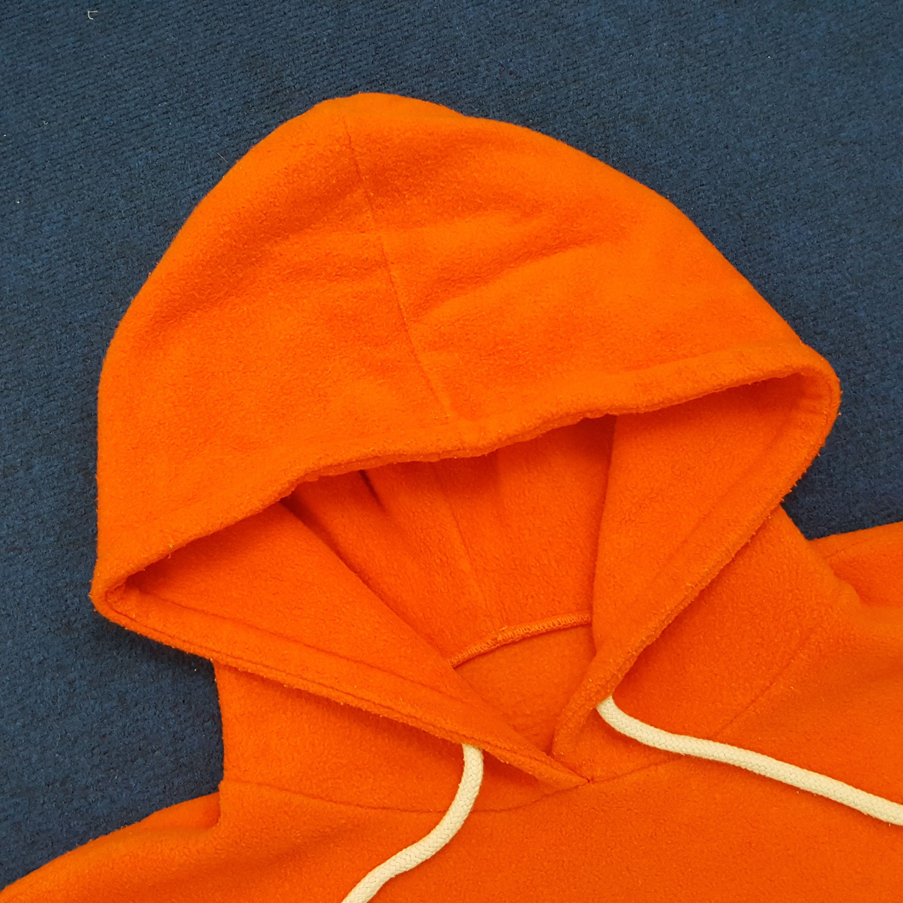 Vintage Vintage University Wisconsin American College Hoodie Size US L / EU 52-54 / 3 - 3 Thumbnail