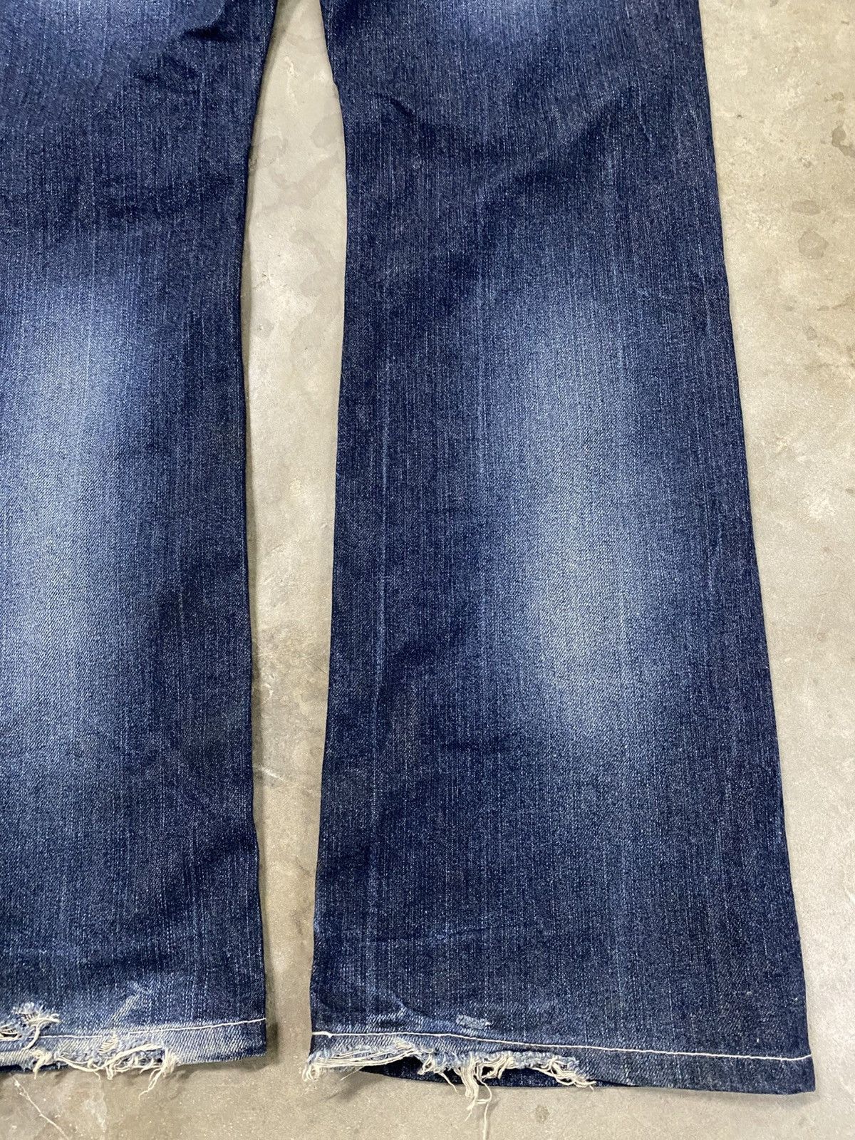 If Six Was Nine × Tornado Mart × Uniqlo Japan Uniqlo Jeans Regular Fit Bootcut Flared @266 Size US 32 / EU 48 - 5 Thumbnail