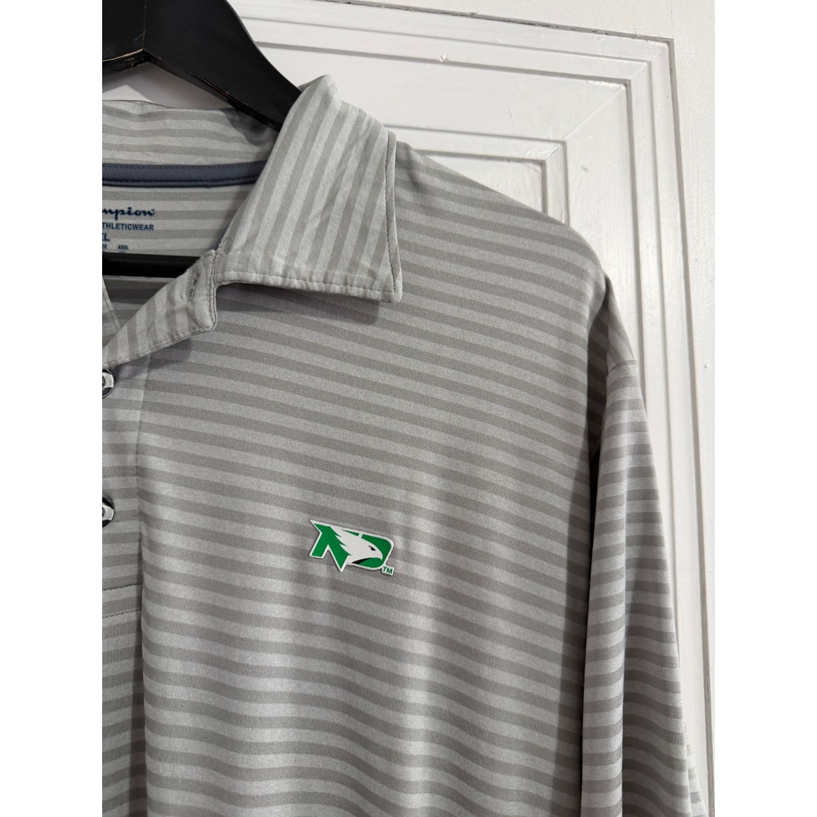 Champion University of North Dakota Fighting Hawks Gray Polo Size XL Size US XL / EU 56 / 4 - 2 Thumbnail
