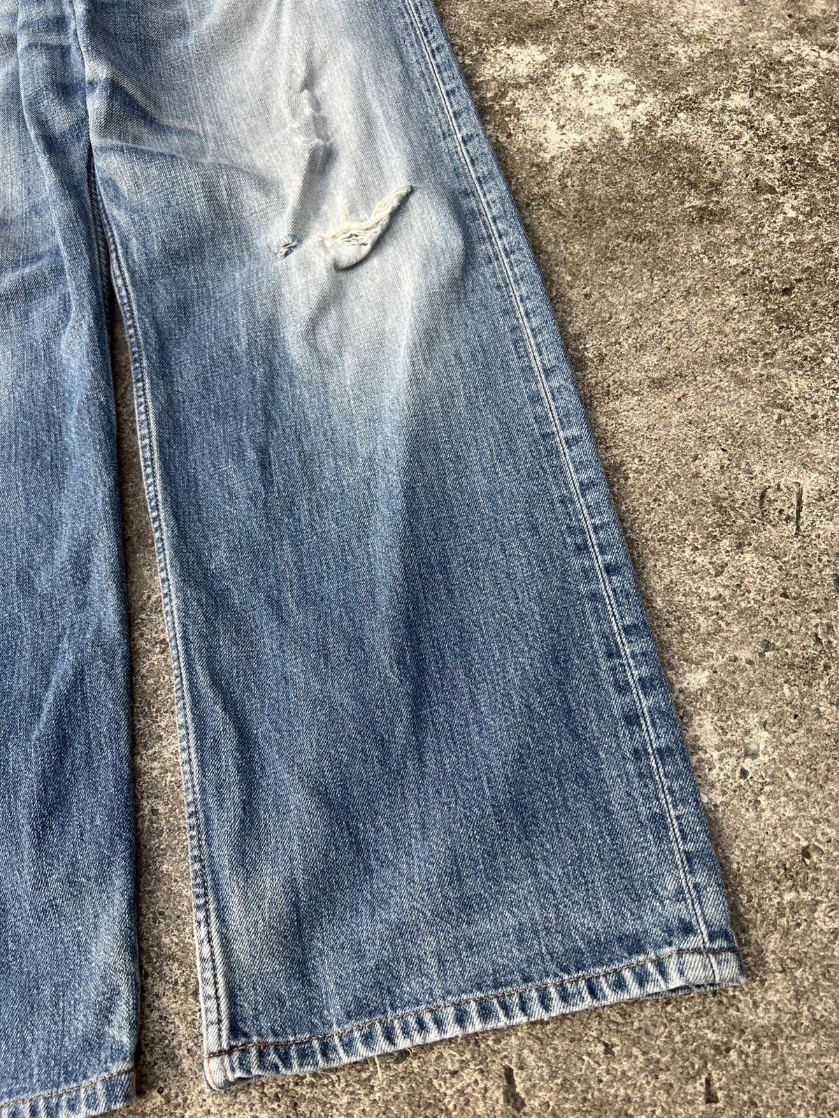 Levi's Vintage Levis 544 Distressed Baggy Jean Size US 32 / EU 48 - 8 Thumbnail