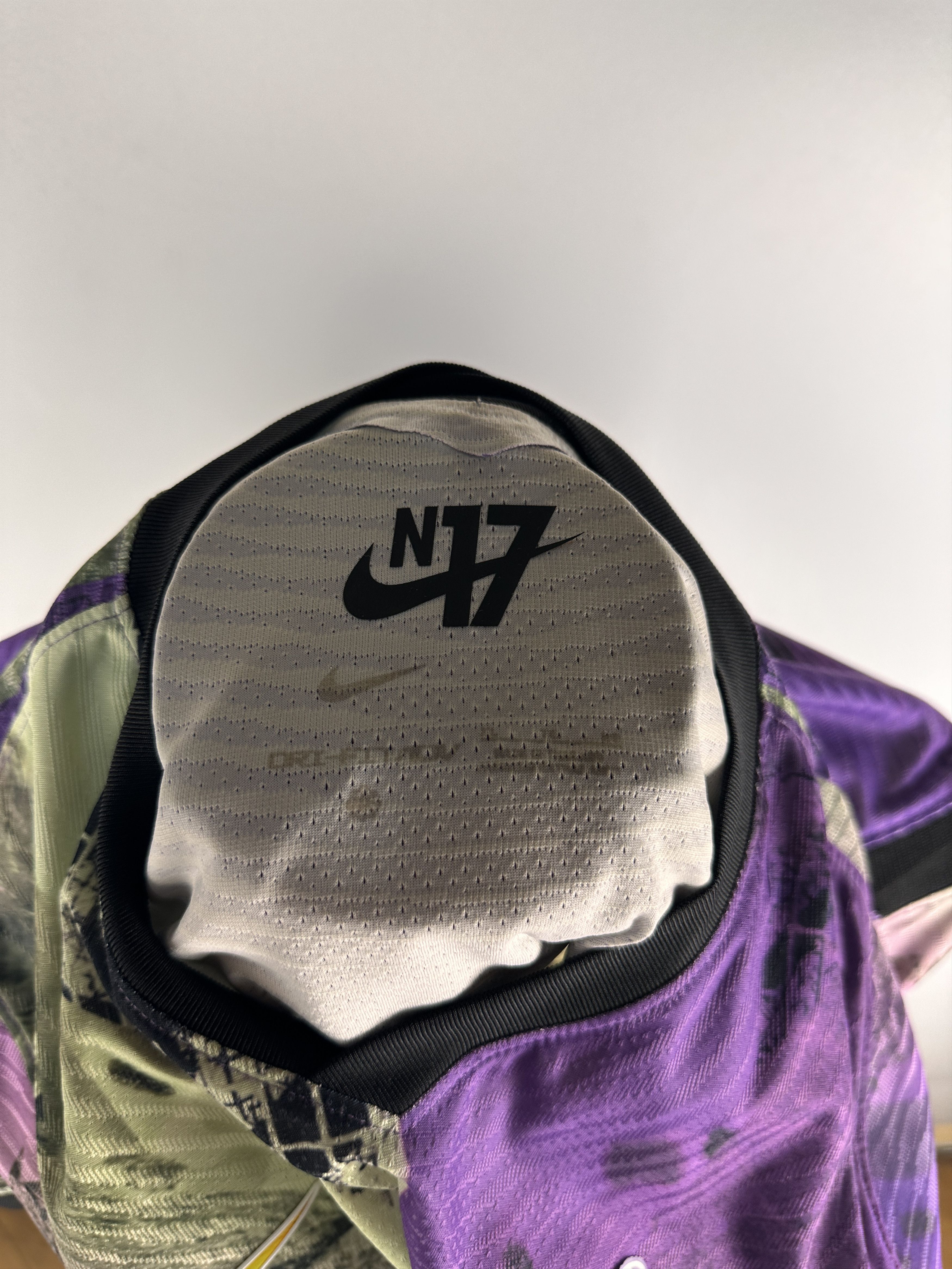 Nike Tottenham 2021 2022 football shirt soccer jersey size XL Size US XL / EU 56 / 4 - 11 Thumbnail