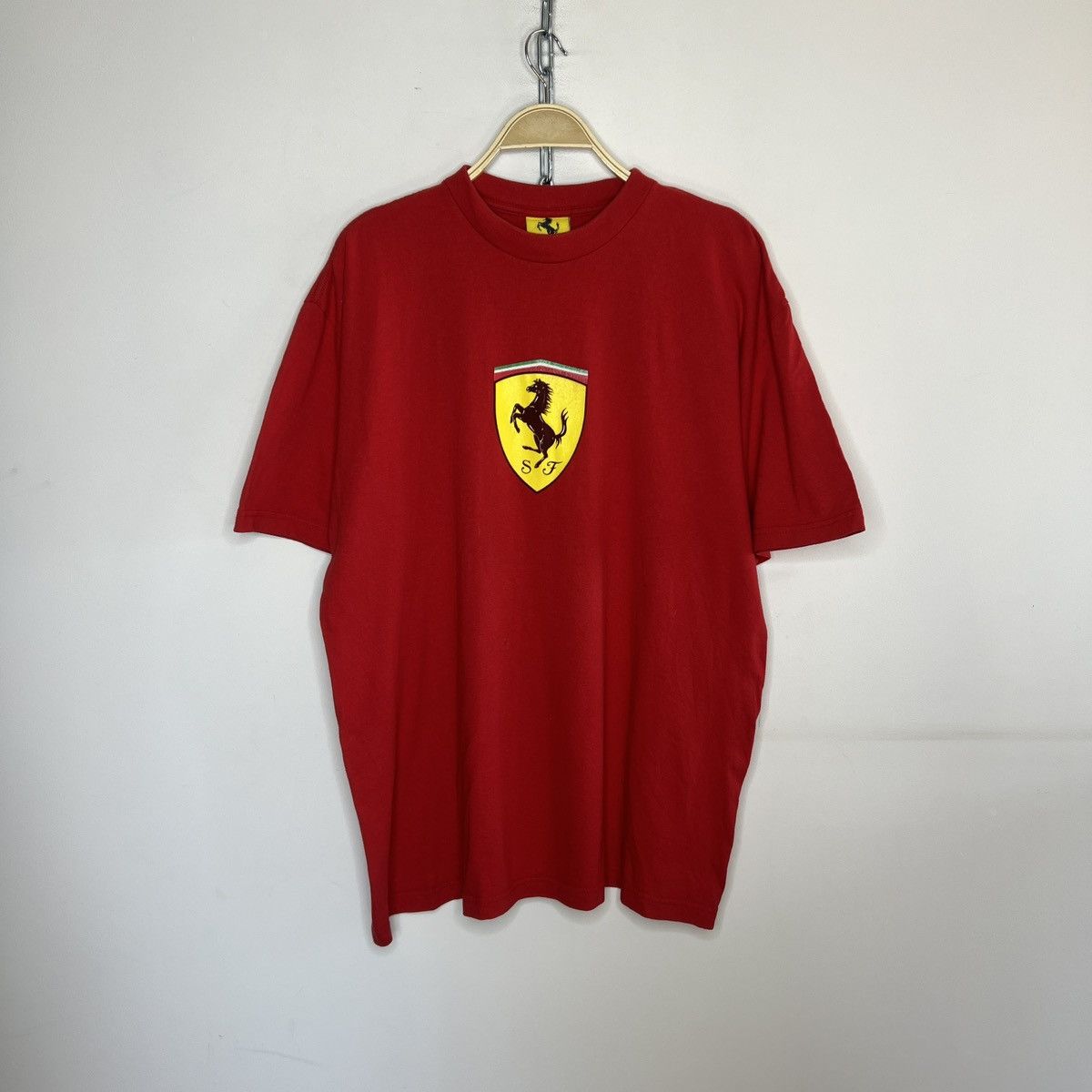 Ferrari Ferrari Logo Crest T-Shirt Racing VTG 90s Cars Size US XL / EU 56 / 4 - 1 Thumbnail