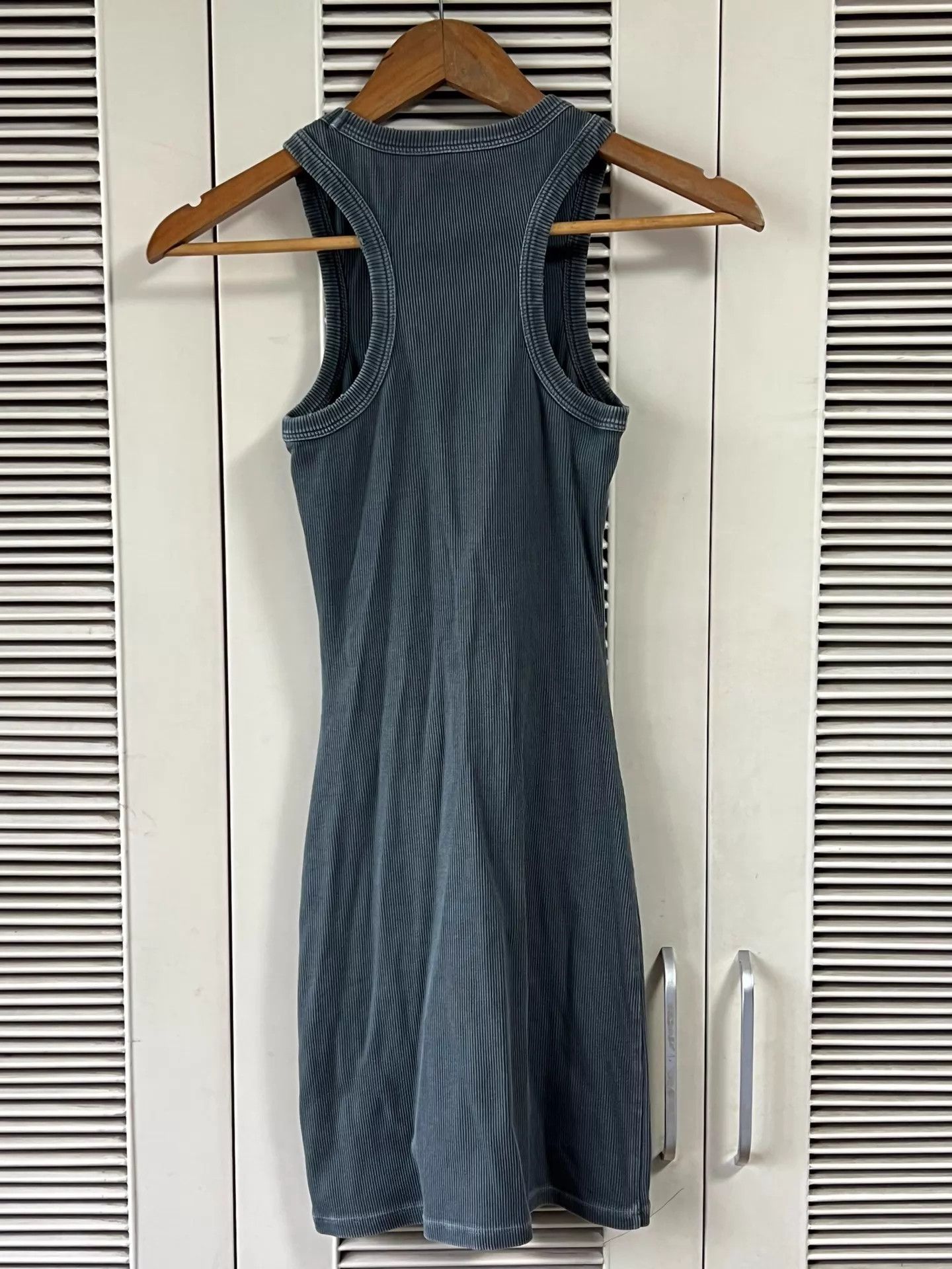 Miu Miu MIU MIU Women's Sleeveless Slim Fit Stretchy XS Dress Size XS / US 0-2 / IT 36-38 - 2 Thumbnail