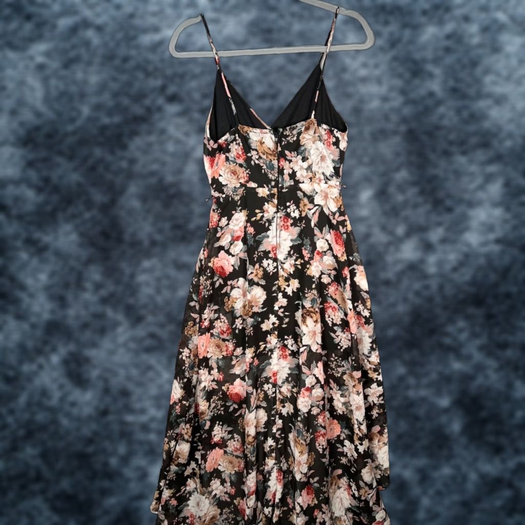 Vintage Windsor Women's Black Floral Maxi Dress Sleeveless Spaghetti Straps V-Neck Size S Adult Womens Slim Party Cocktail Size S / US 4 / IT 40 - 1 Thumbnail