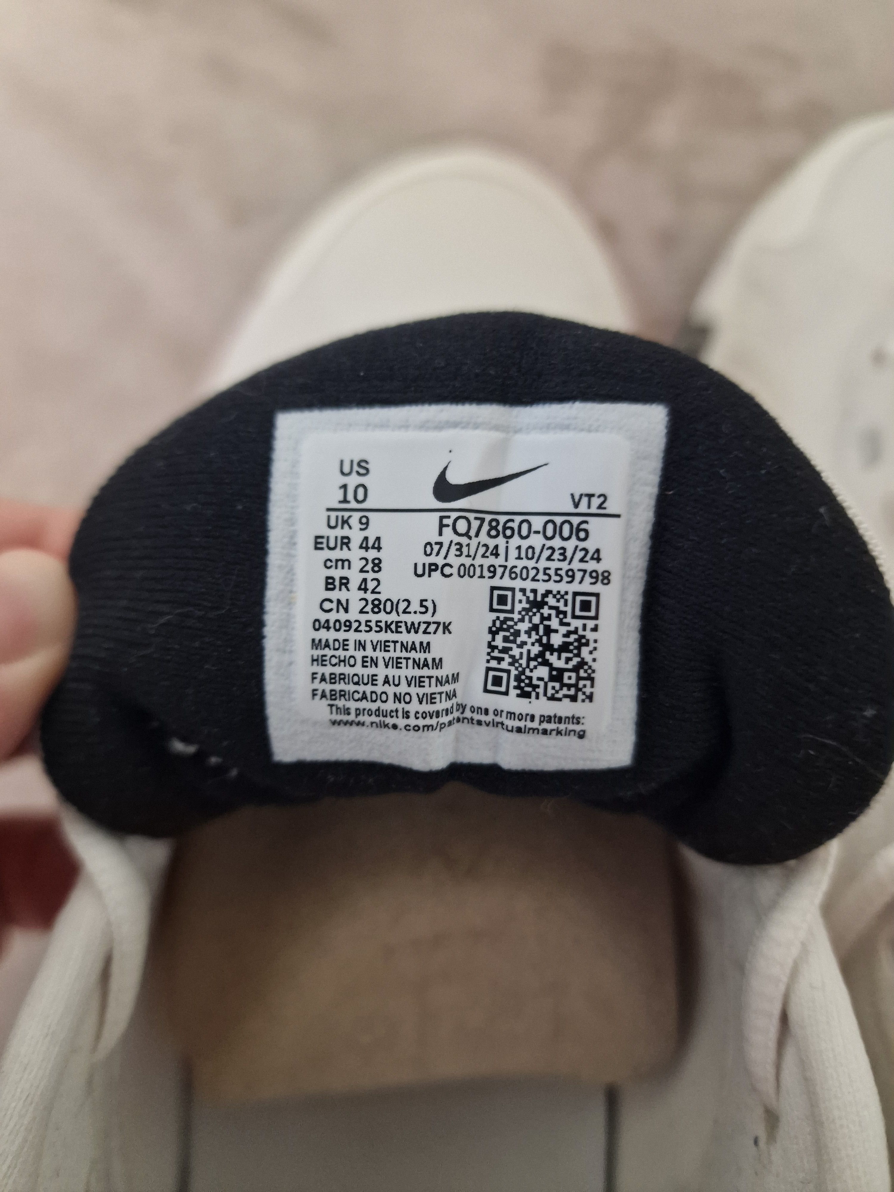 Nike Nike AirMax DN8 Size US 11 / EU 44 - 5 Thumbnail