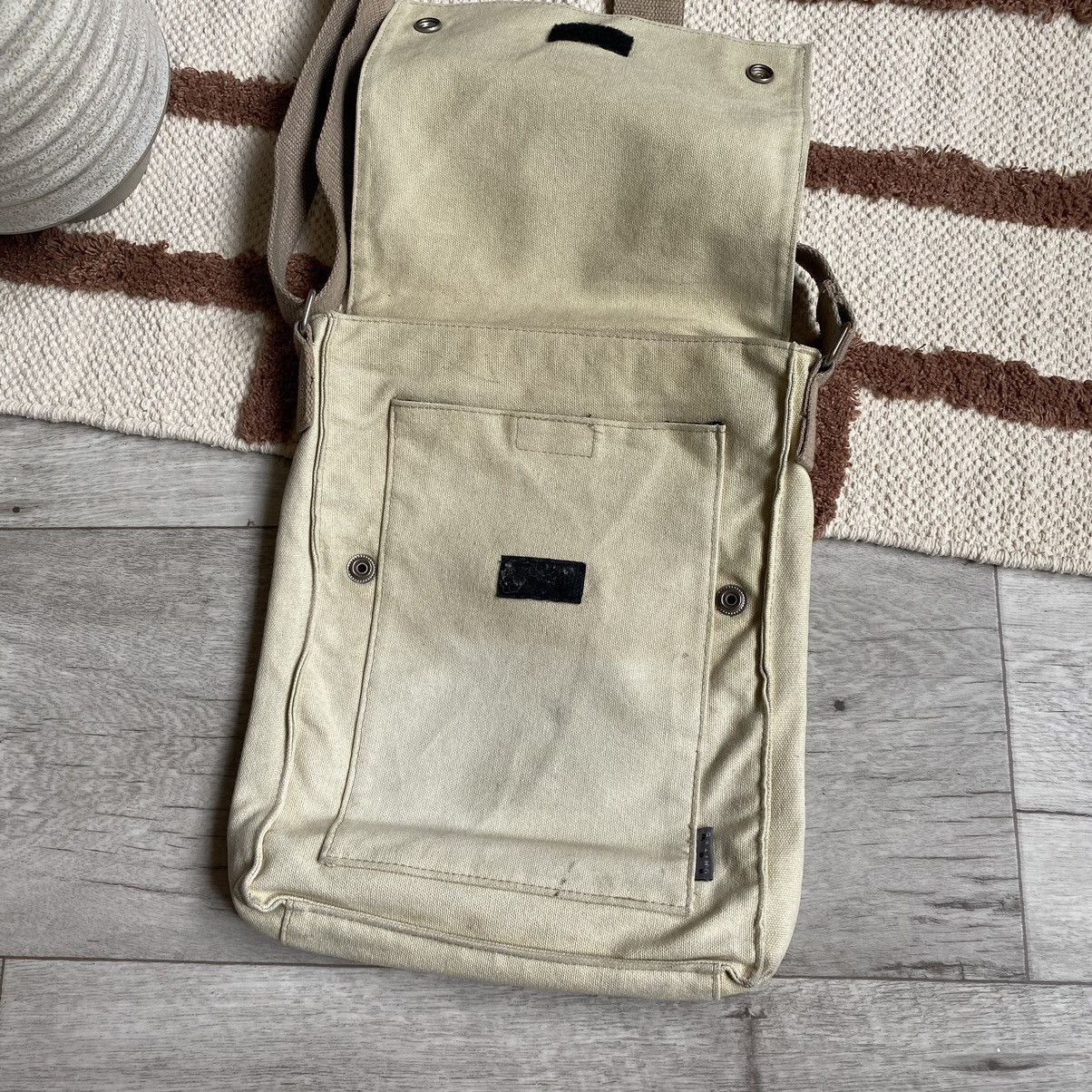 Japanese Brand VINTAGE JAPANESE STYLE 90s MILITARY SANDY CROSSBODY BAG Size ONE SIZE - 4 Thumbnail