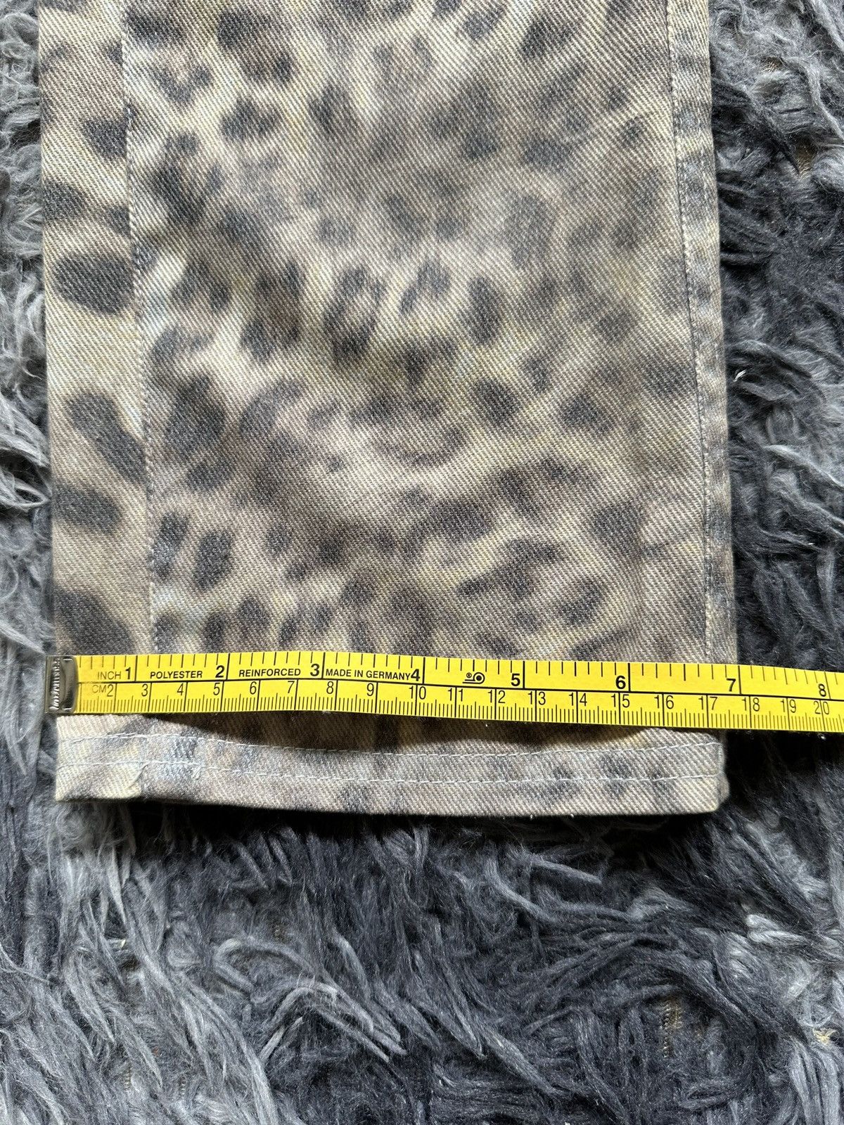5351 POUR LES HOMMES 00's Abahouse Devinette leopard overprinted pant Size US 29 - 22 Thumbnail