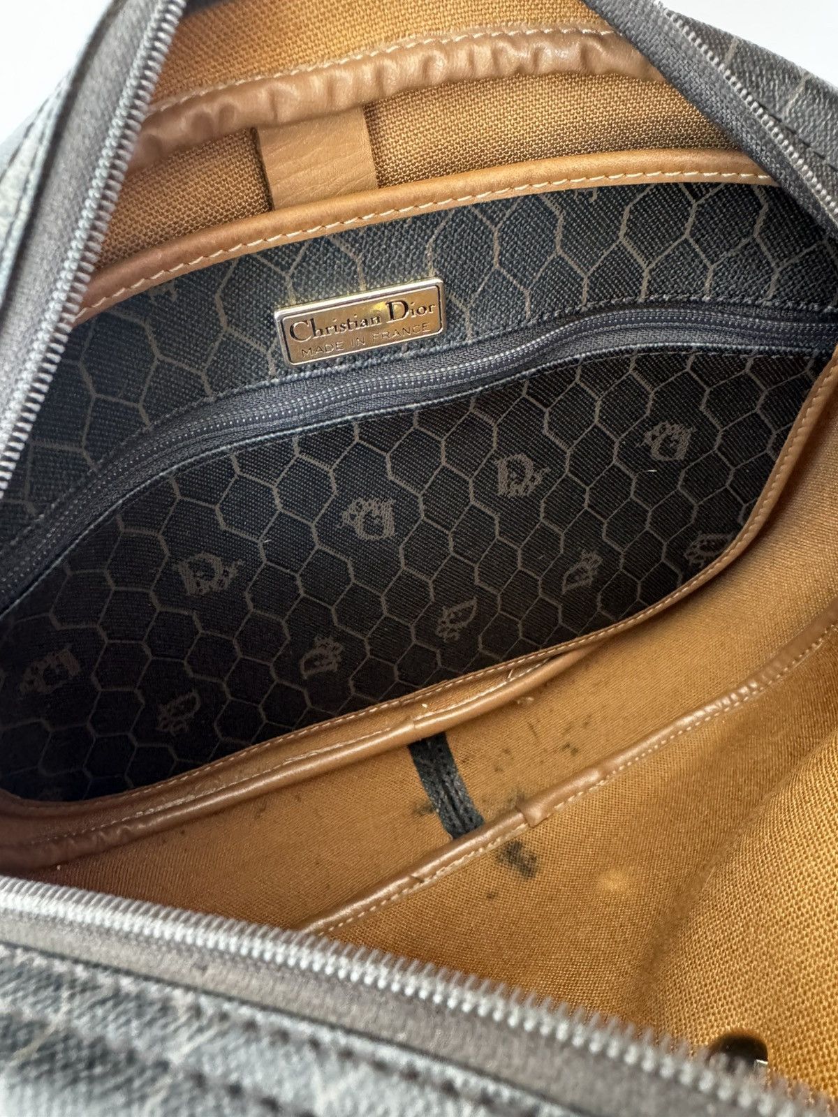 Christian Dior Monsieur Black Dior Honeycomb Coated Canvas Crossbody 1970’s Vintage Size ONE SIZE - 2 Thumbnail