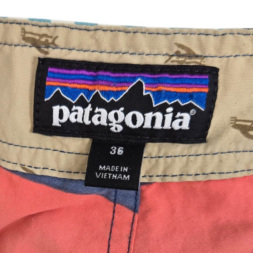 Patagonia Patagonia Mens Board Shorts Size 36 Ms Wavefarer Striped Size US 36 / EU 52 - 9 Thumbnail