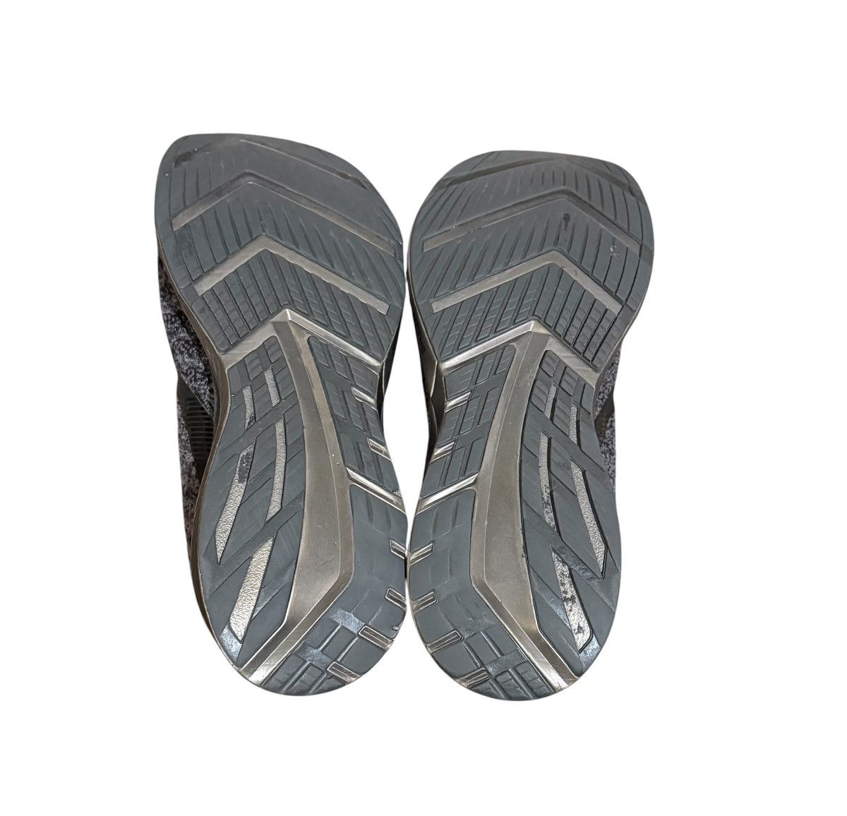 Brooks Brooks Bedlam 3 Men's Running Shoes Gray Black Knit Size 10 Size US 10 / EU 43 - 5 Thumbnail