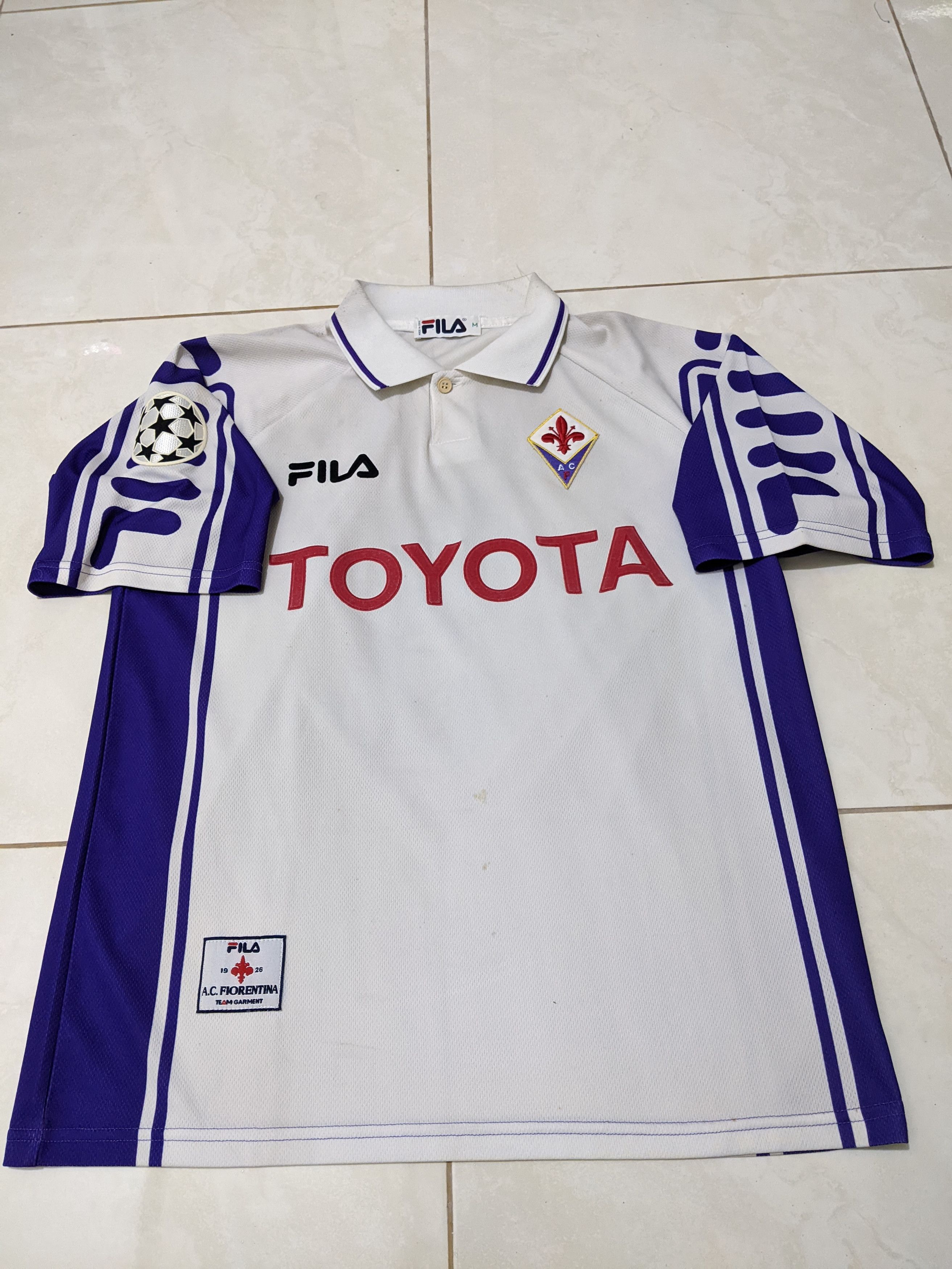 Fila Fiorentina away 1999-00 Batistuta Jersey football shirt Size US M / EU 48-50 / 2 - 1 Thumbnail