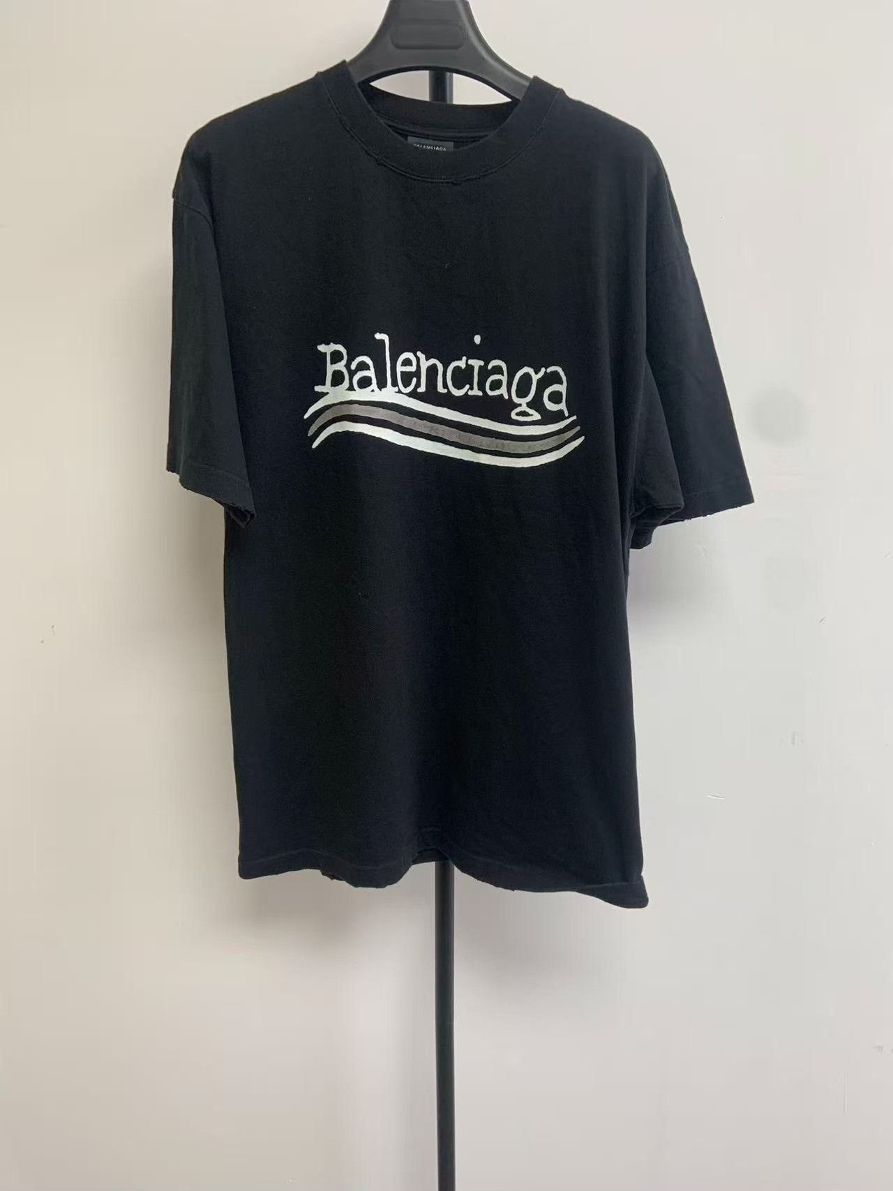 Balenciaga Balenciaga Logo Print Crewneck Short Sleeve T-shirt Size XXS / US 00 / IT 34 - 1 Thumbnail