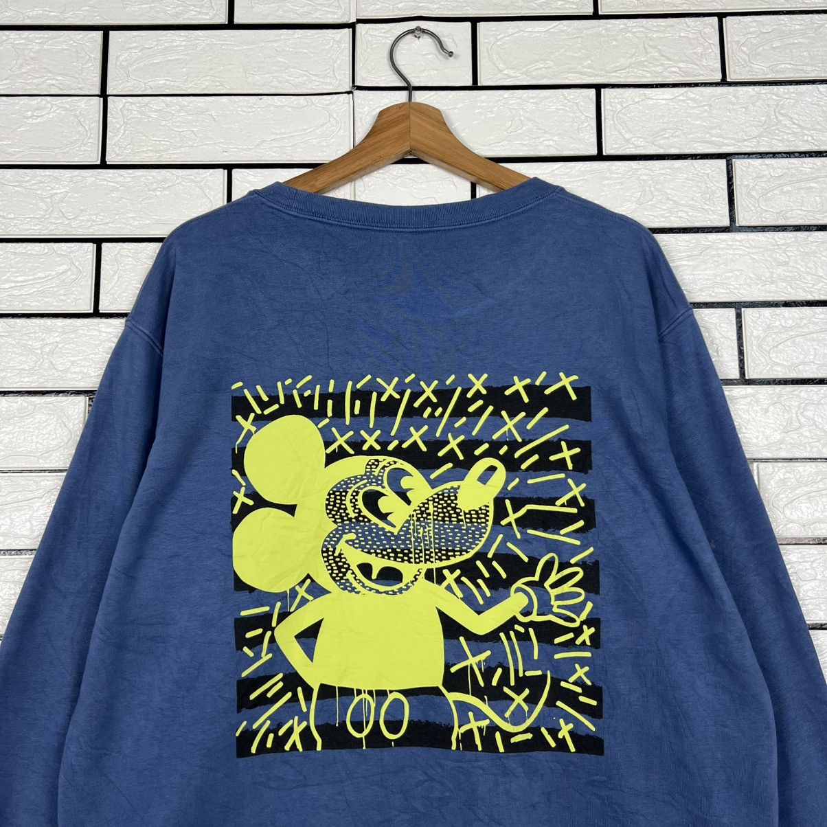 Keith Haring UNIQLO X MICKEY MOUSE X KEITH HARING Sweatshirt #4040-C184 Size US XL / EU 56 / 4 - 2 Thumbnail