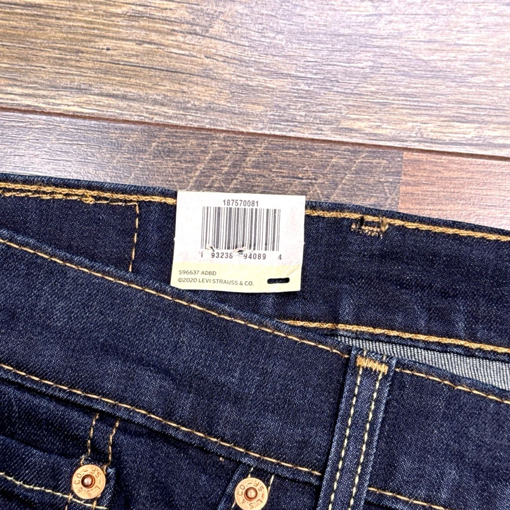 Levi's Levi's 541 Jeans Tapered Athletic Rise High 52 Big & Tall Denim Blue 29 in Inseam Mens Size US 36 / EU 52 - 6 Thumbnail