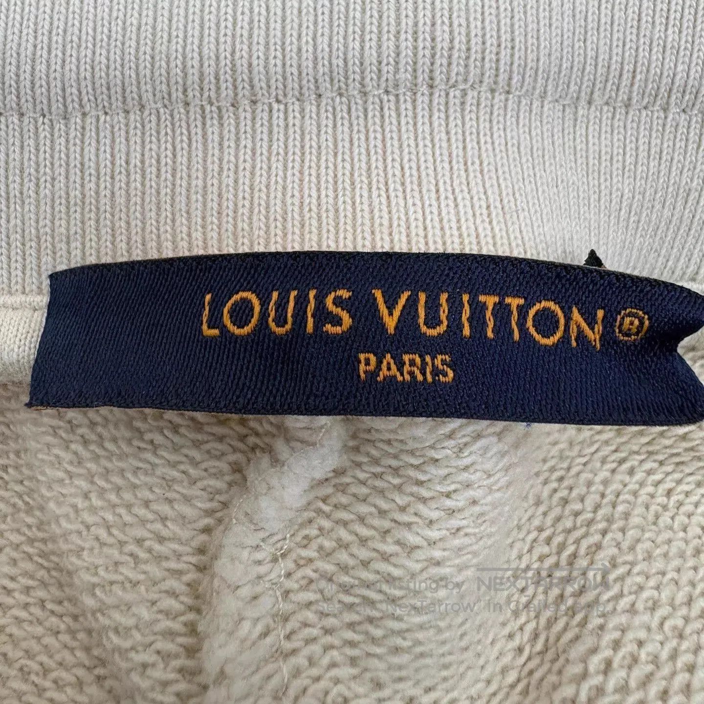 Louis Vuitton Beige Casual Shorts with Embroidered Detail - Size 34. Size US 34 / EU 50 - 4 Thumbnail