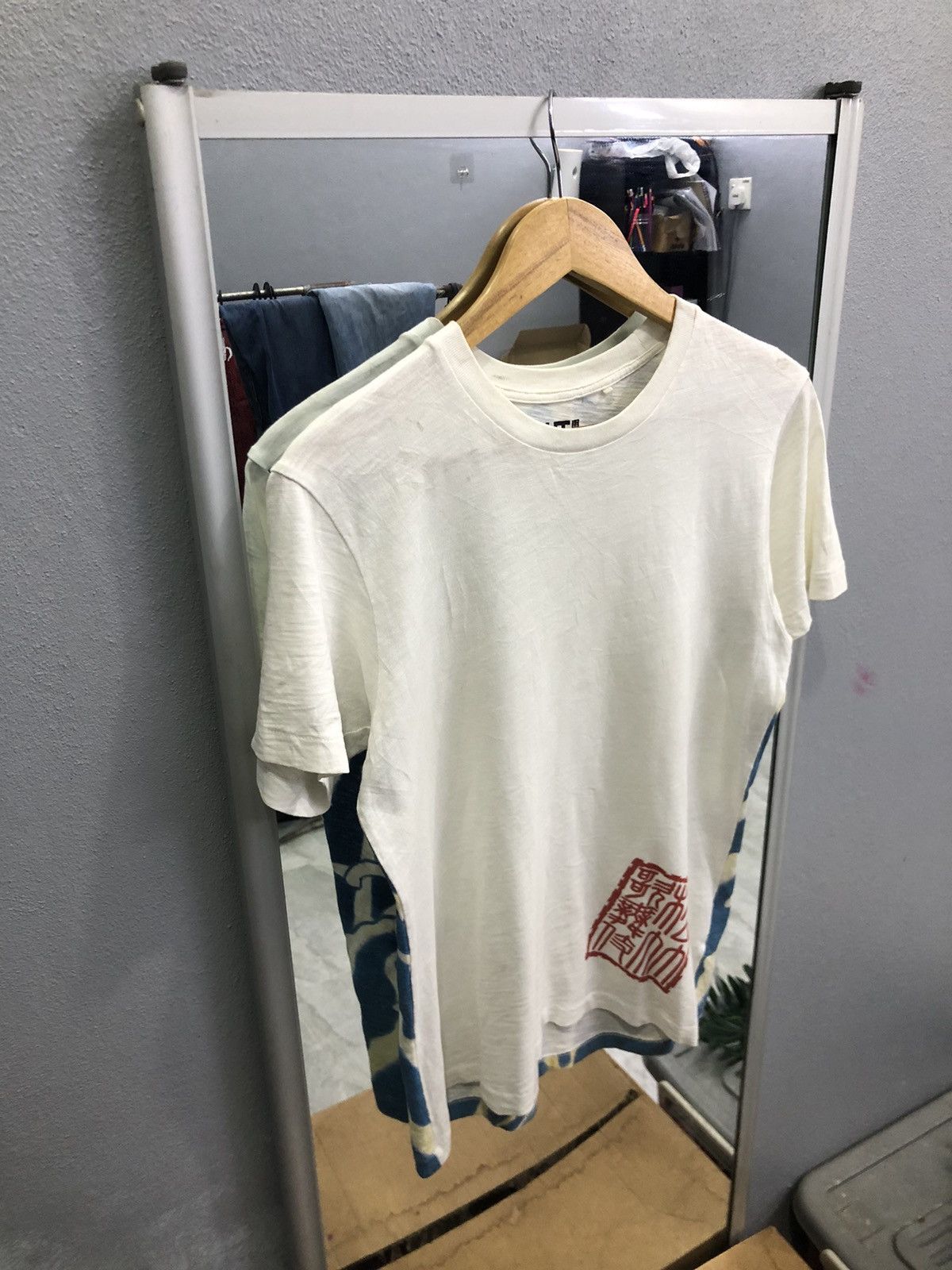 Uniqlo UNIQLO UT Koi Fish Japanese Art Tee – Indigo Ukiyo-e Vibes Size US S / EU 44-46 / 1 - 4 Thumbnail