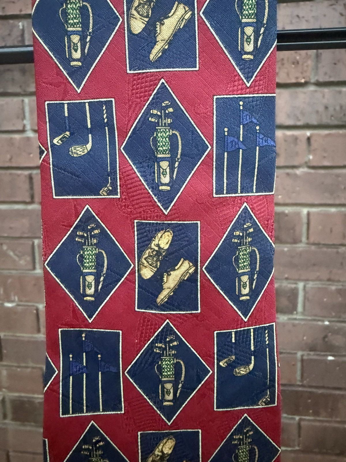 Tommy Hilfiger Vintage Tommy Hilfiger Burgundy 100% Silk Golf Neck Tie Size ONE SIZE - 2 Thumbnail